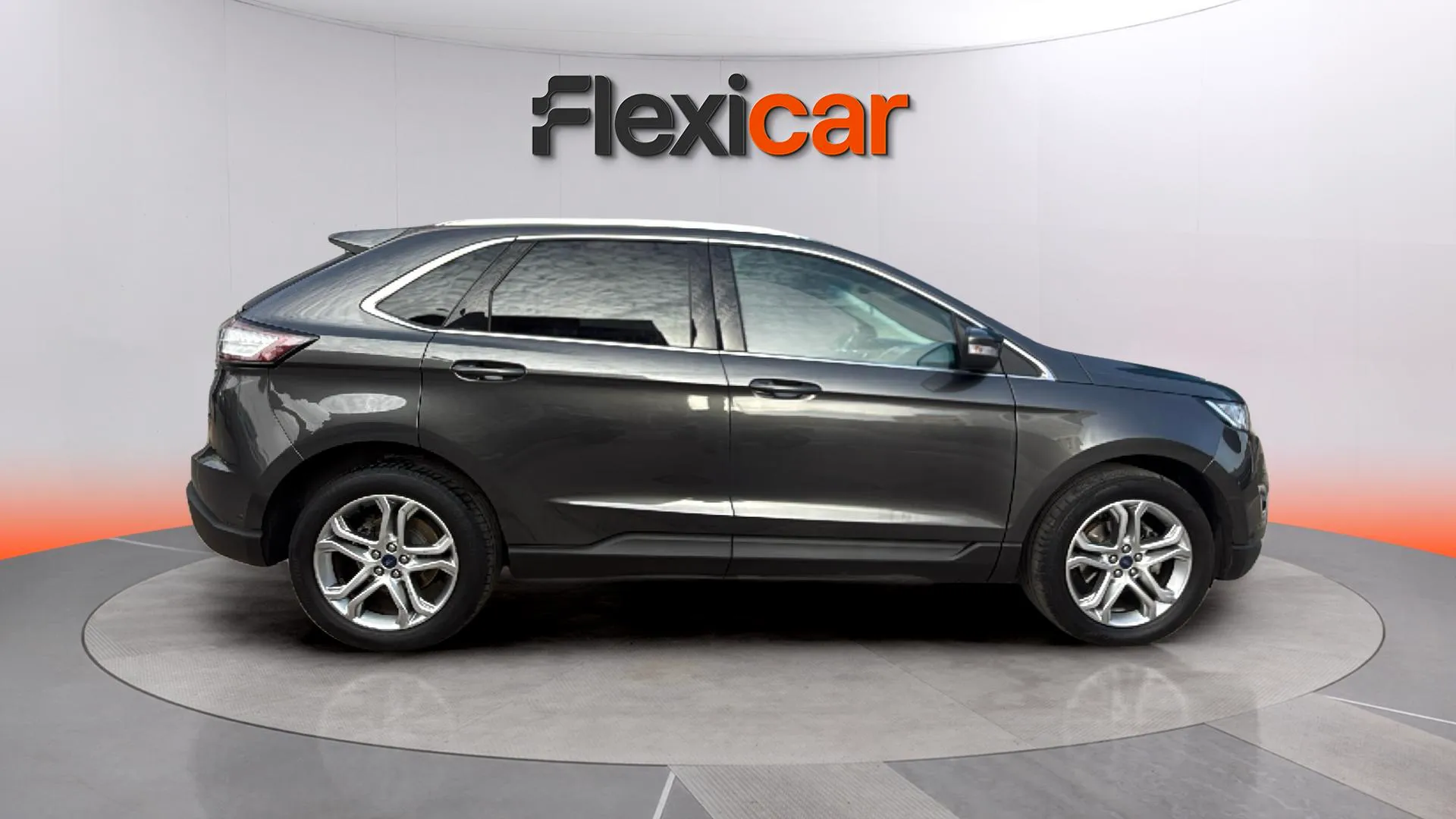 Ford Edge 2.0 TDCi Titanium 4WD - foto 5