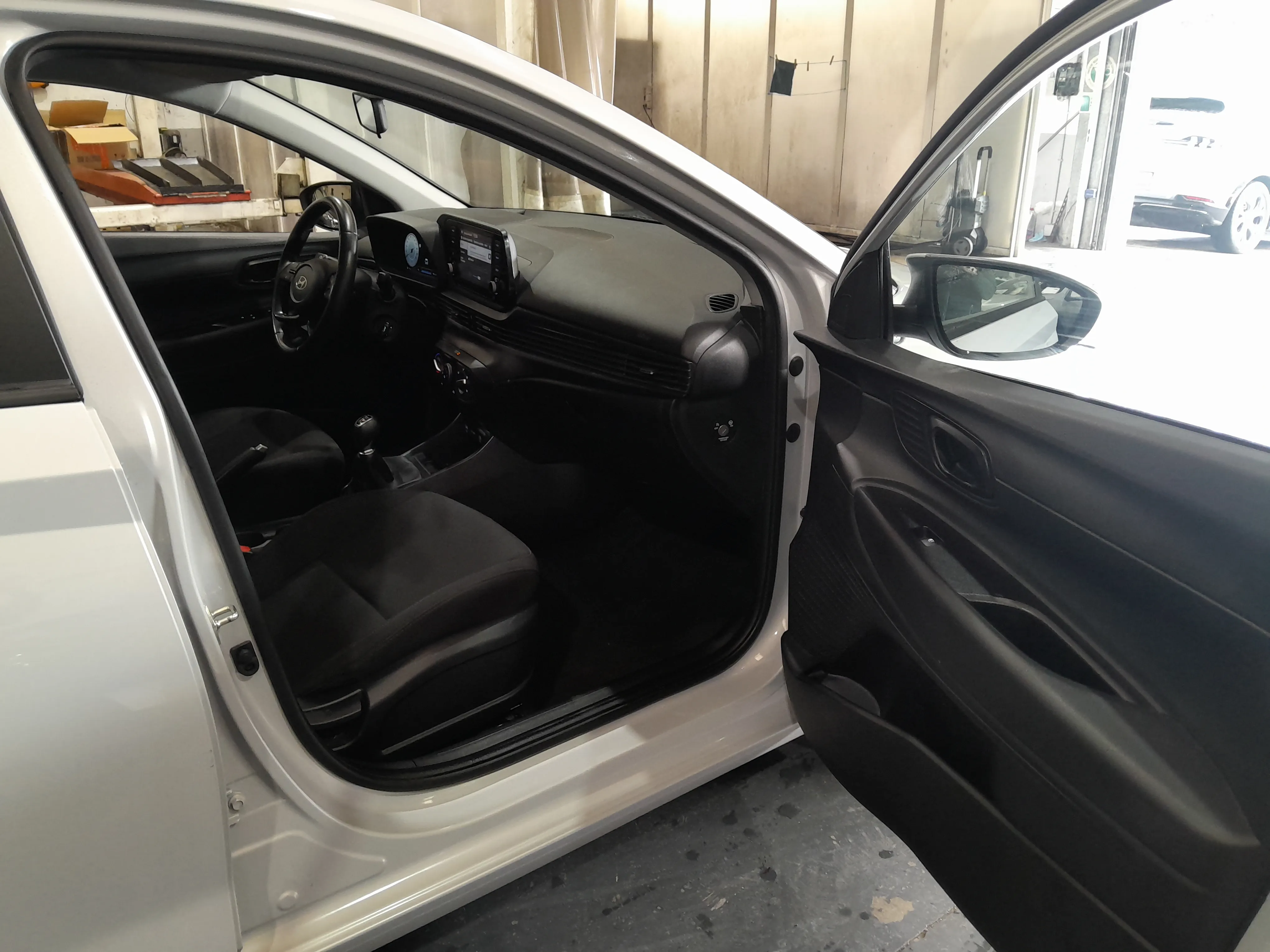Hyundai i20 1.2 MPI Essence - foto 14