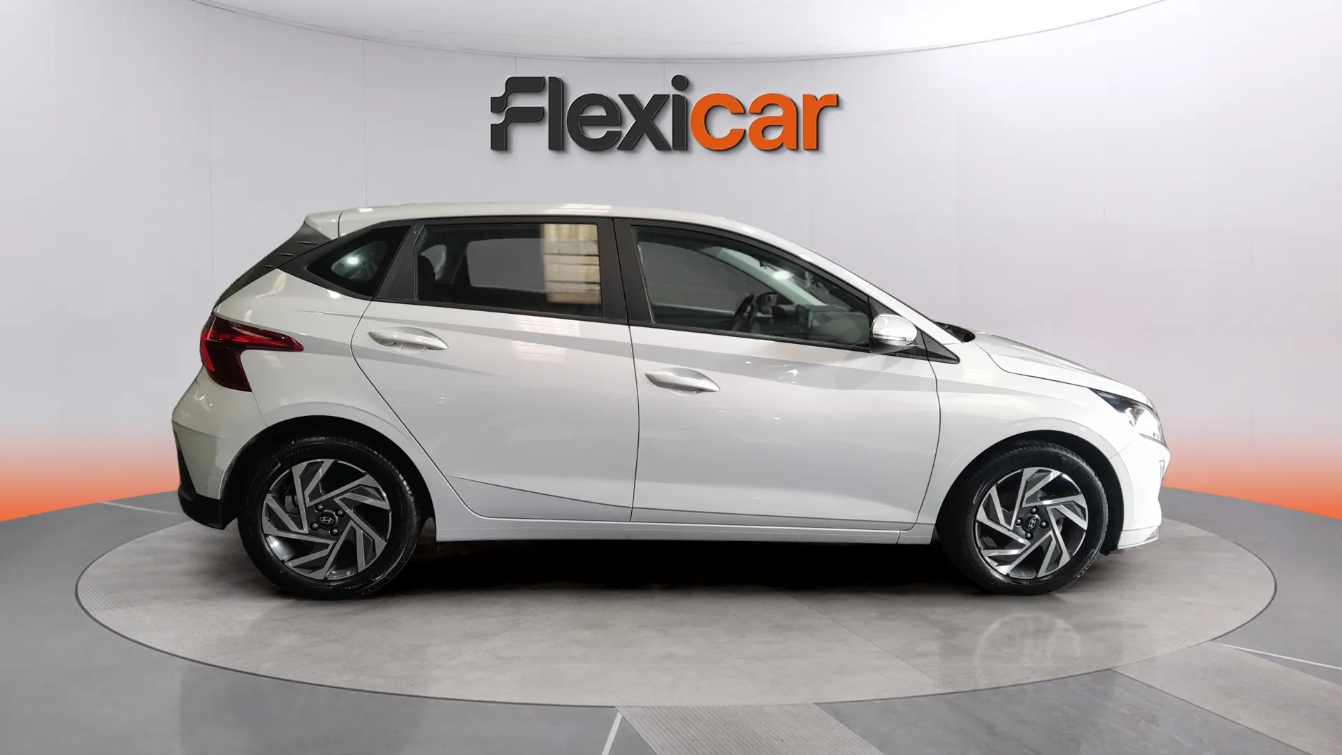 Hyundai i20 1.2 MPI Essence - foto 2