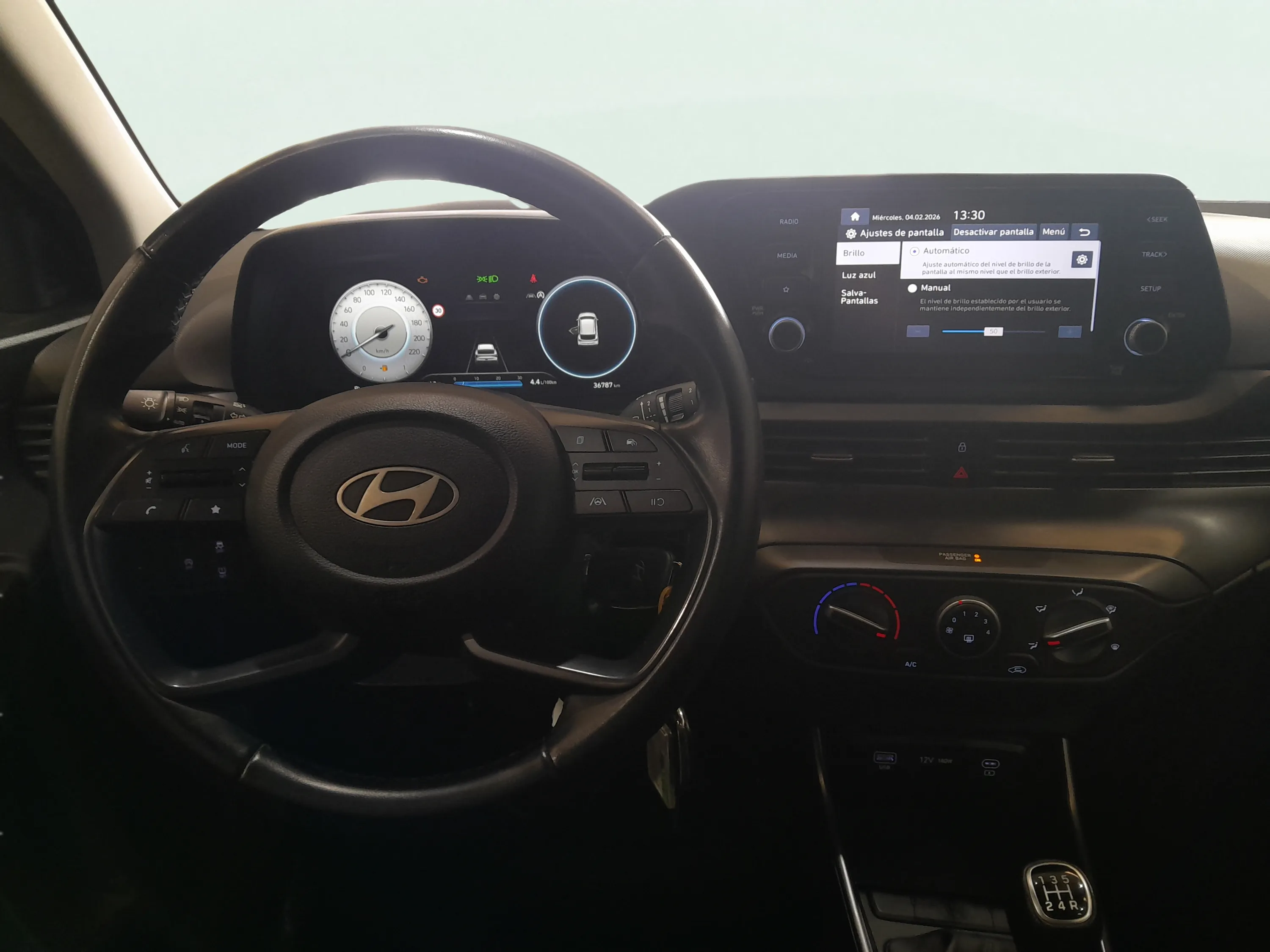 Hyundai i20 1.2 MPI Essence - foto 9