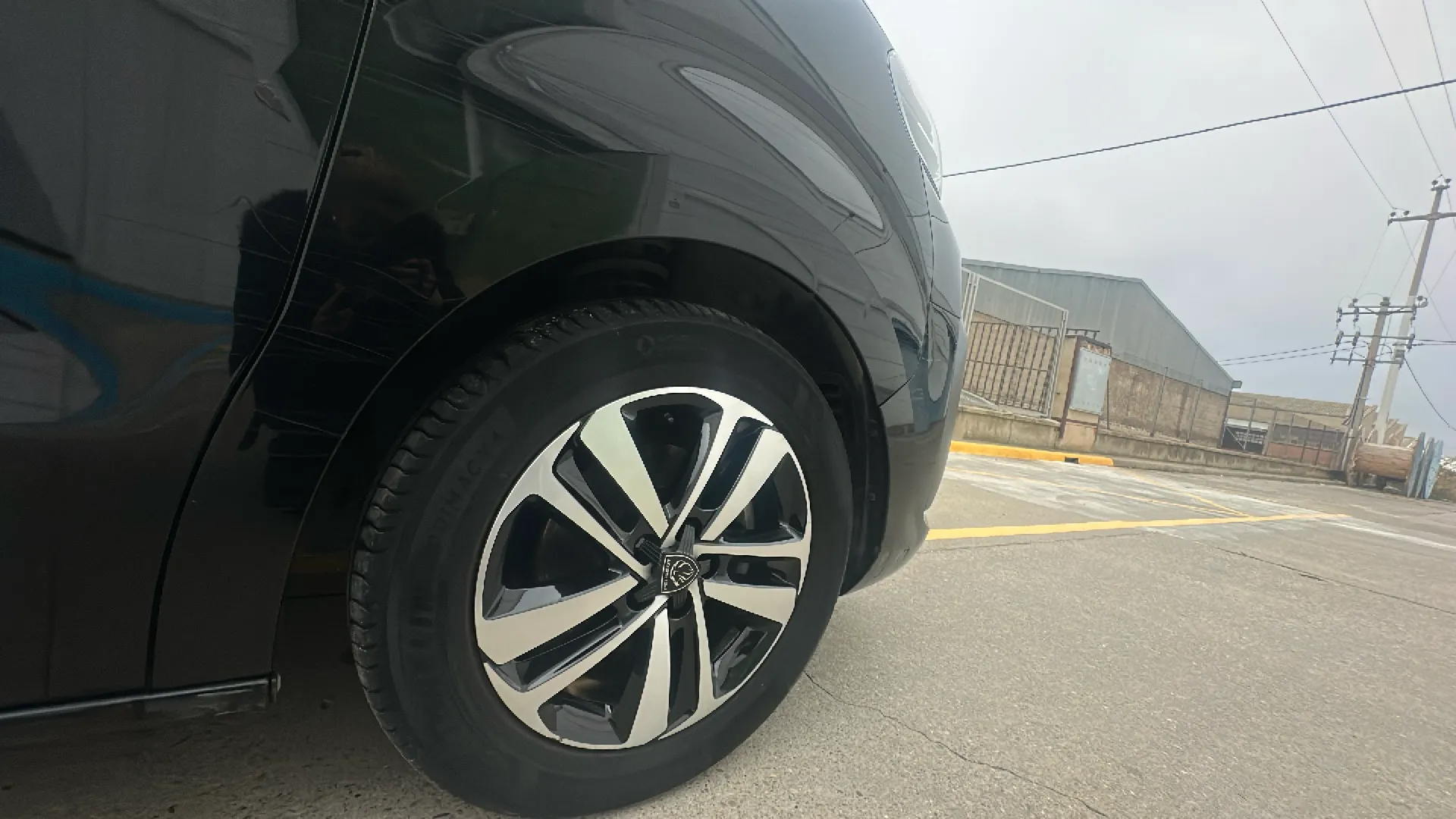 Peugeot Traveller Business Long BlueHDi 180 EAT8 - foto 10