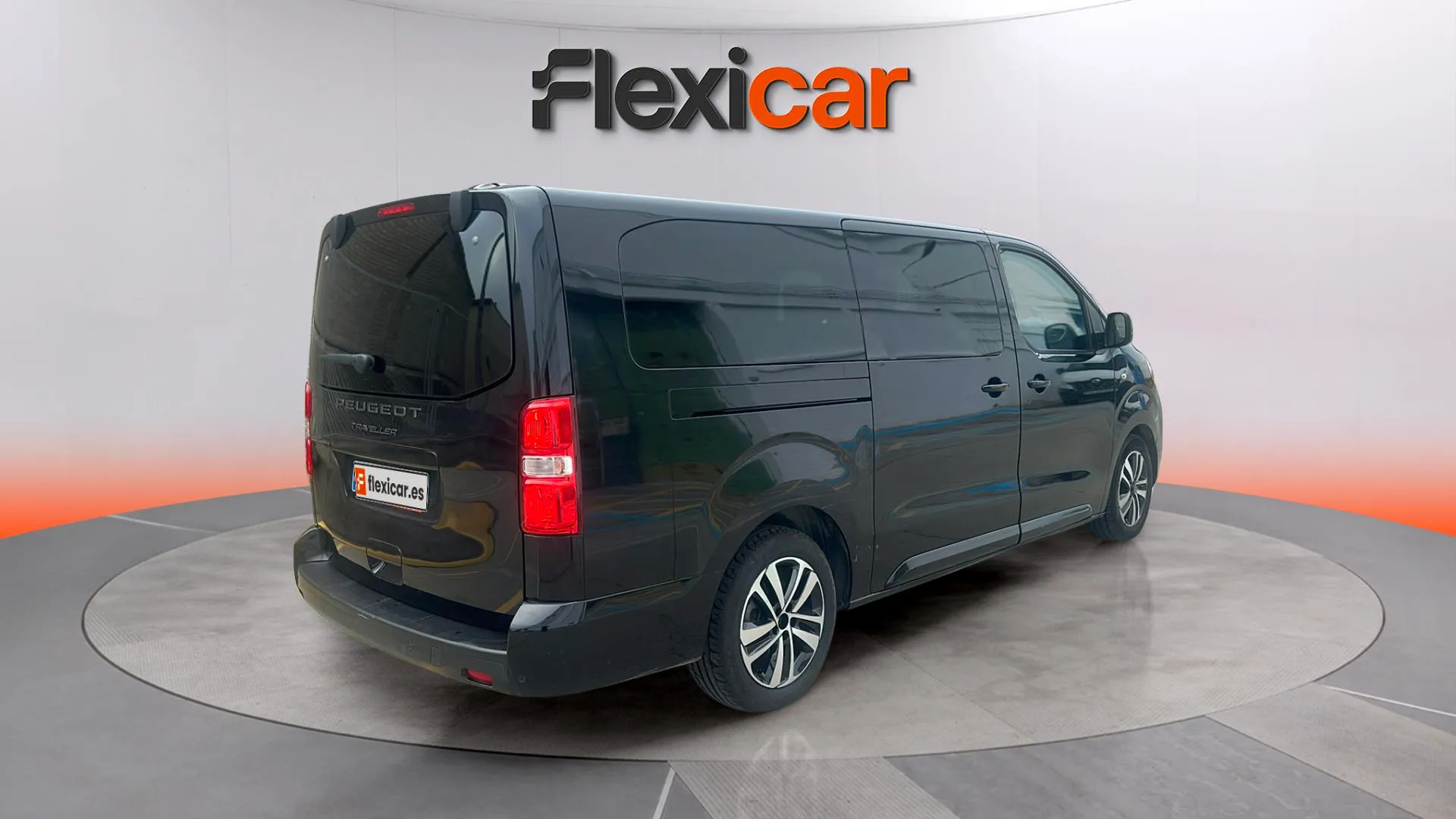 Peugeot Traveller Business Long BlueHDi 180 EAT8 - foto 4