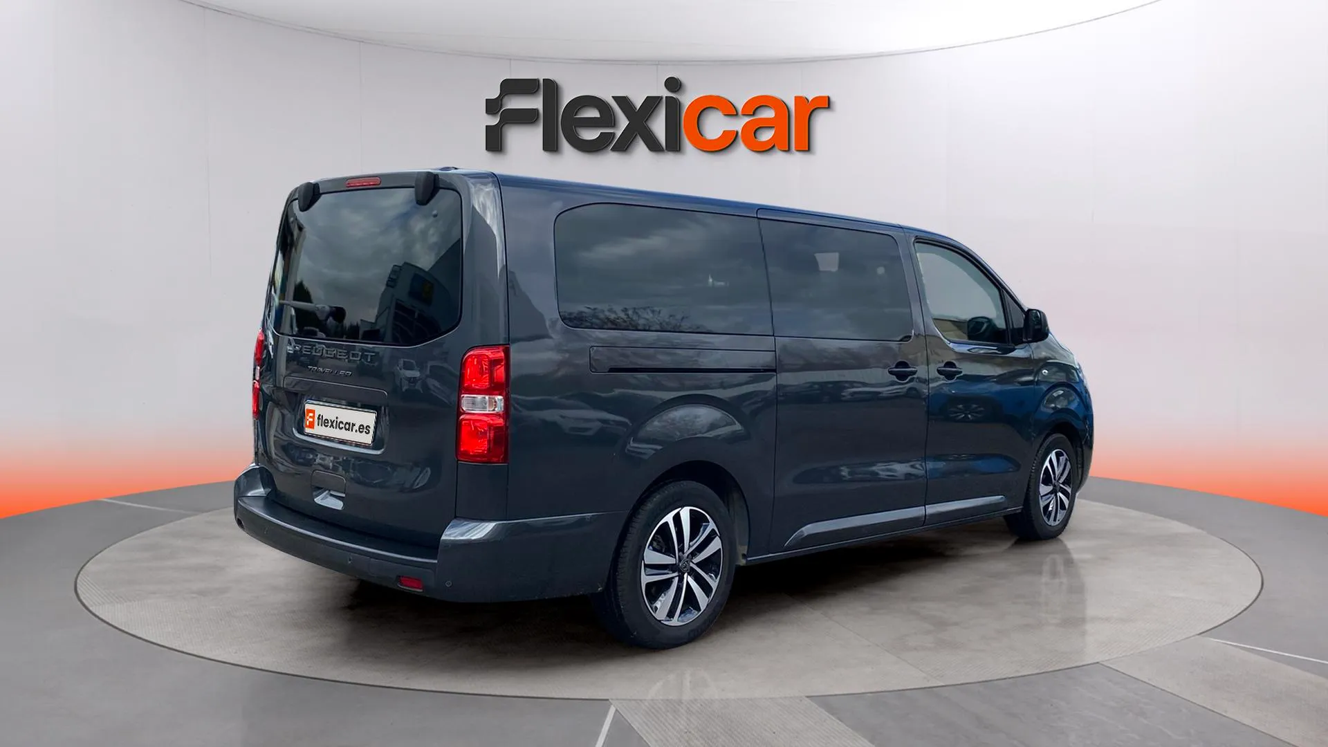 Peugeot Traveller Business Long BlueHDi 180 EAT8 - foto 6