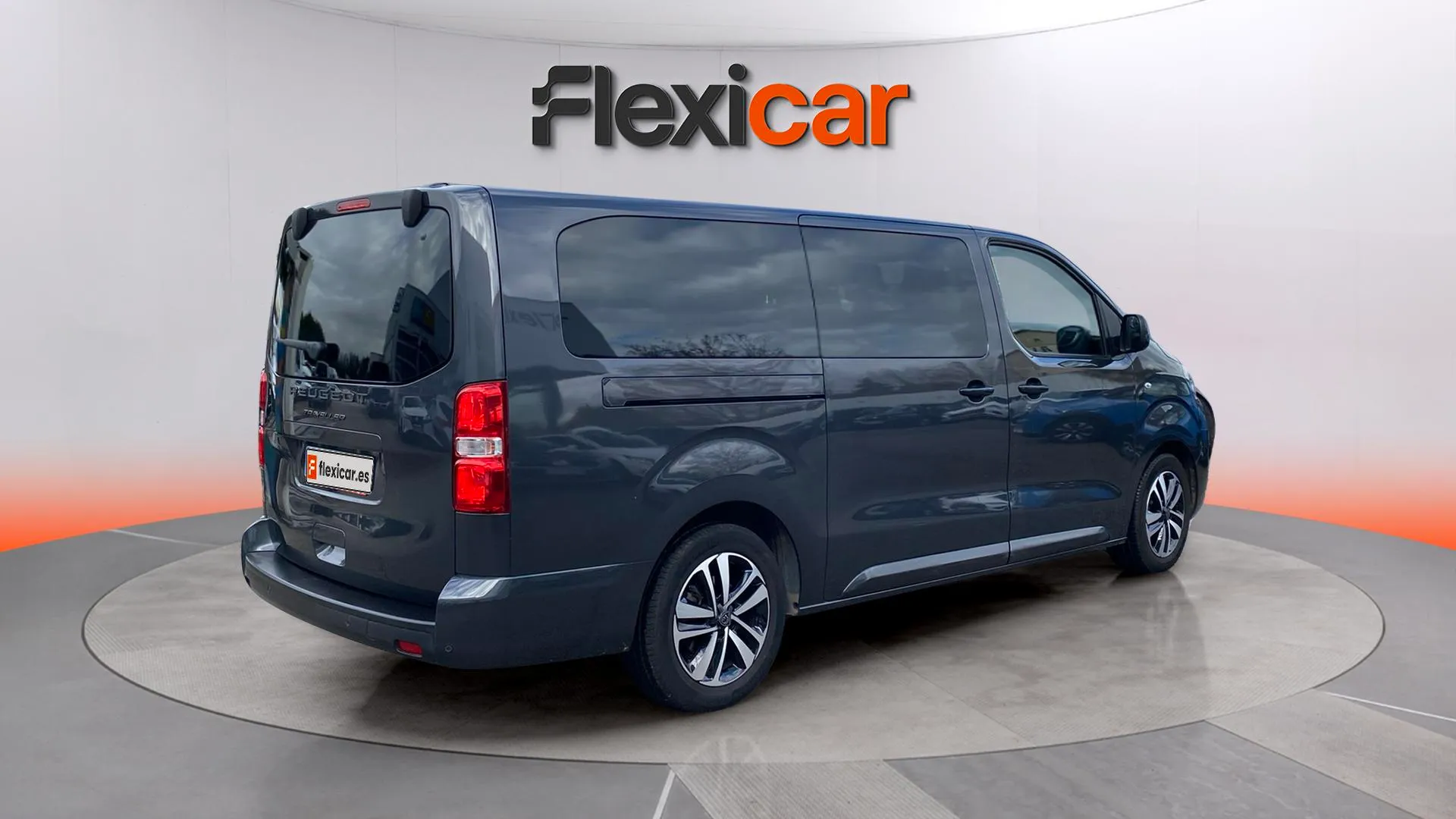 Peugeot Traveller Business Long BlueHDi 180 EAT8 - foto 7
