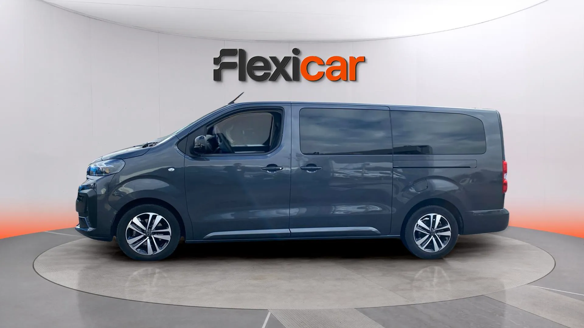 Peugeot Traveller Business Long BlueHDi 180 EAT8 - foto 4