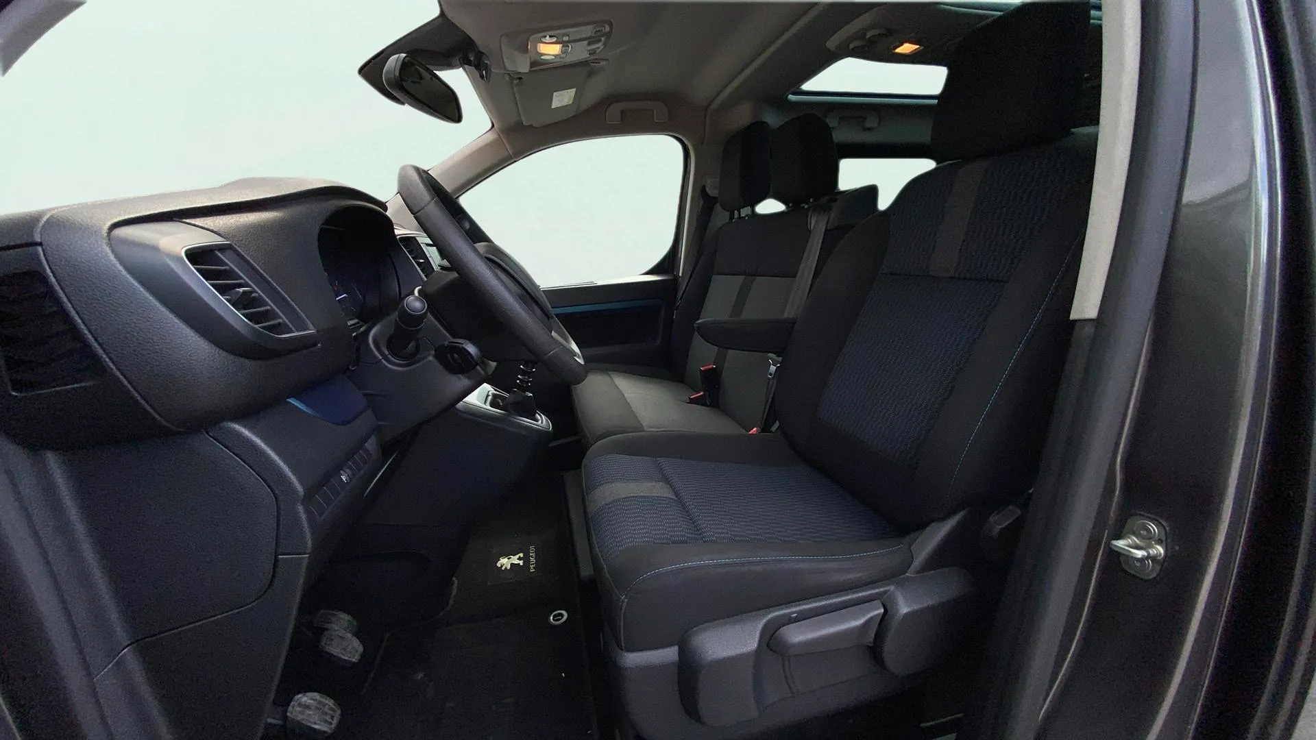 Peugeot Traveller Active BlueHDi Long - foto 12