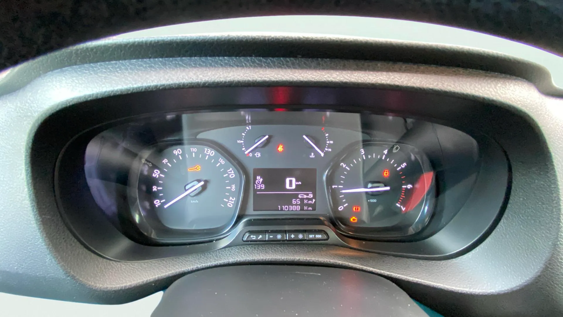 Peugeot Traveller Active BlueHDi Long - foto 18