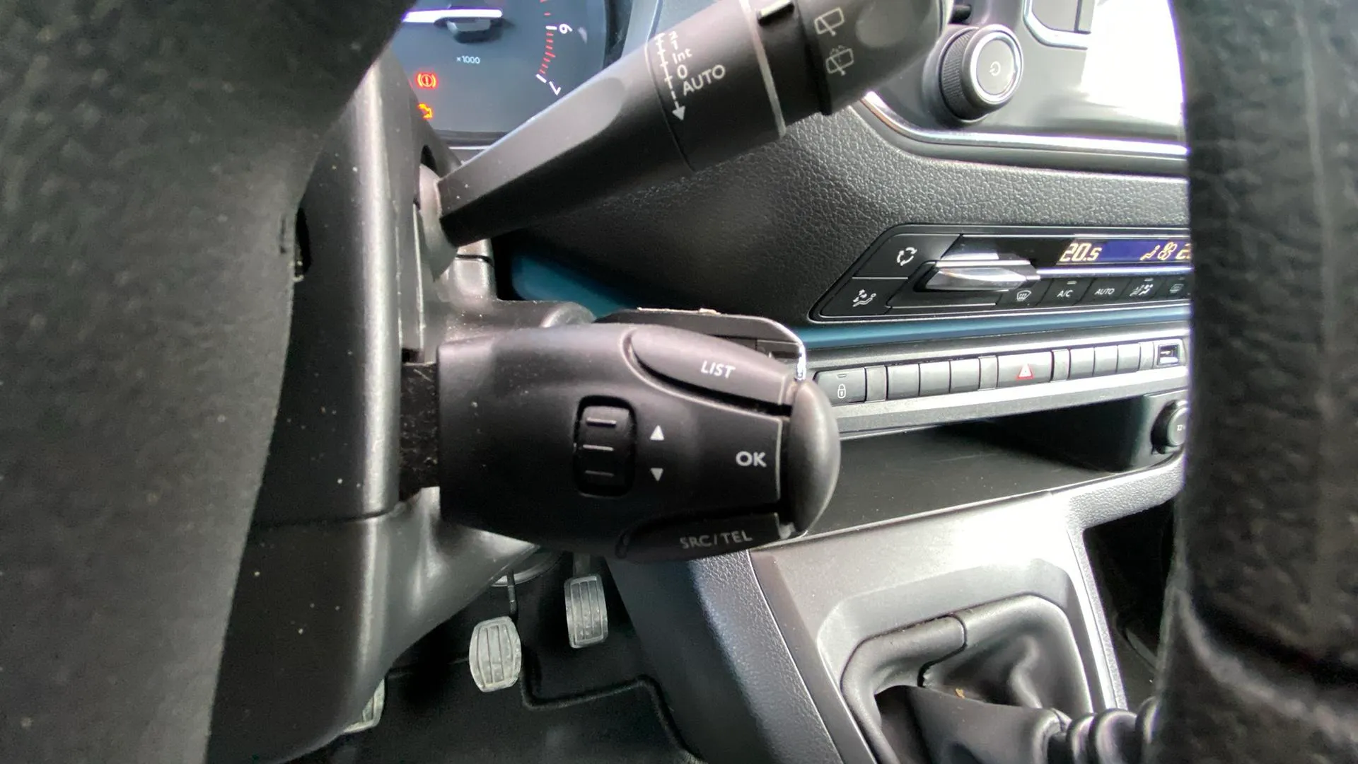 Peugeot Traveller Active BlueHDi Long - foto 19