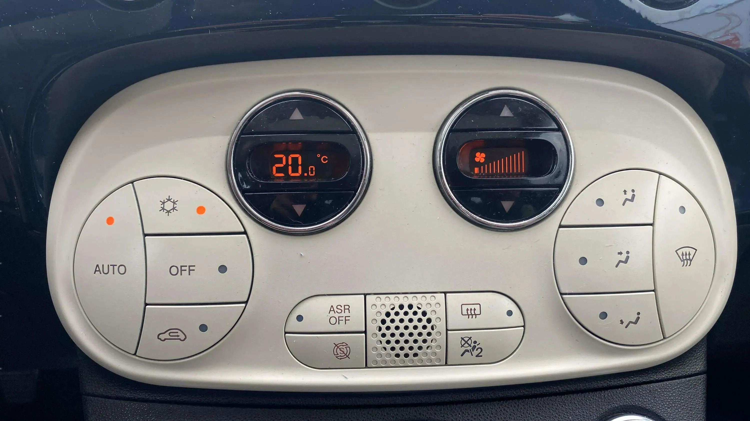 Fiat 500 Dolcevita 1.0 Hybrid - foto 15