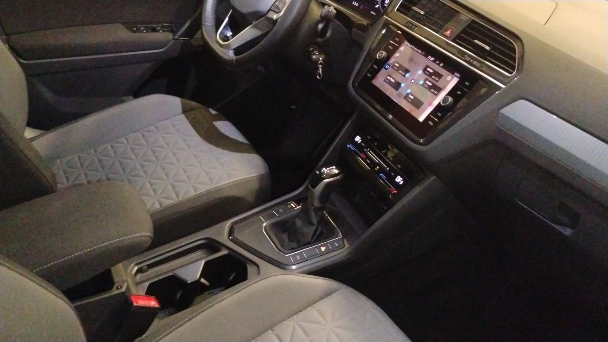 Volkswagen Tiguan Life 1.4 TSI eHybrid DSG - foto 17