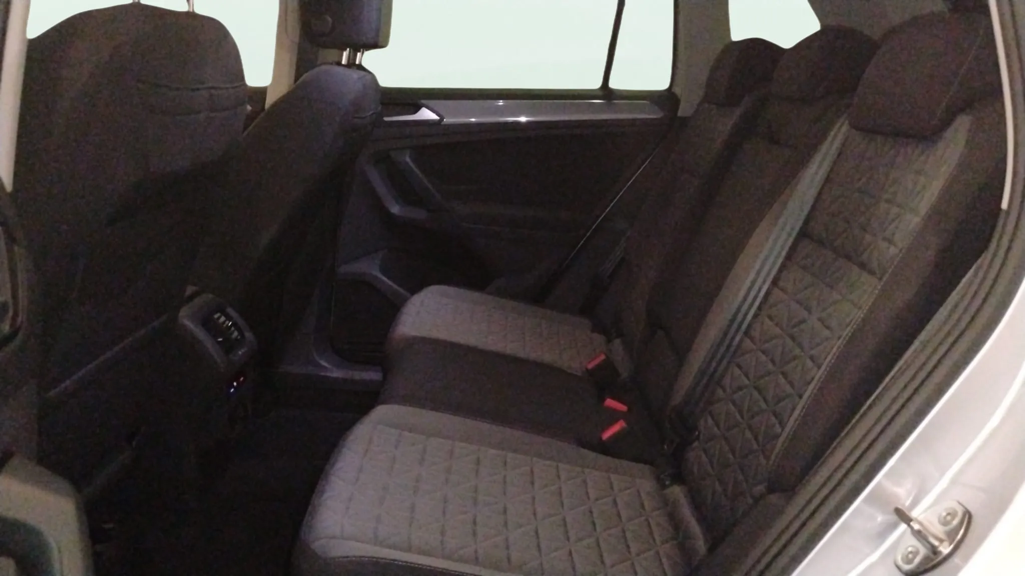 Volkswagen Tiguan Life 1.4 TSI eHybrid DSG - foto 19