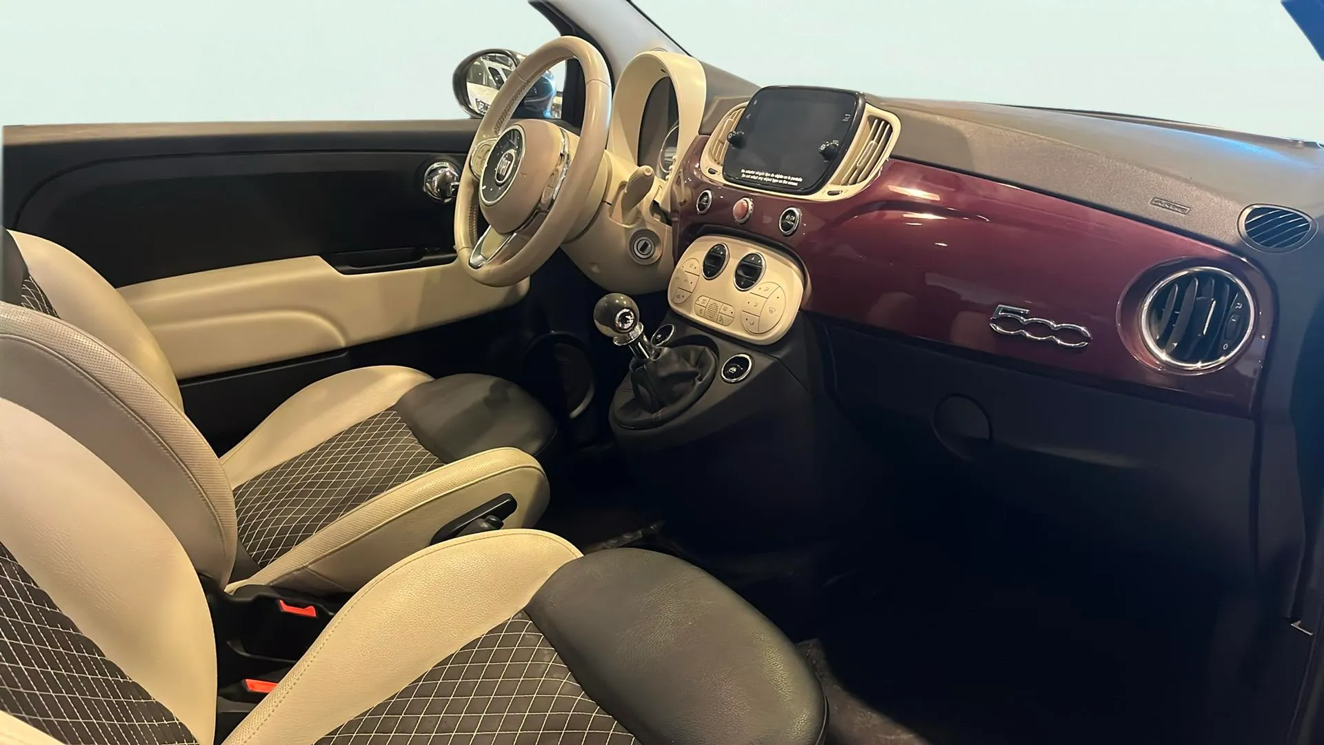 Fiat 500 Dolcevita 1.0 Hybrid - foto 21