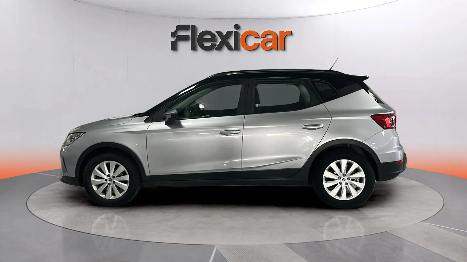 SEAT Arona 1.0 TSI DSG Style - foto 3