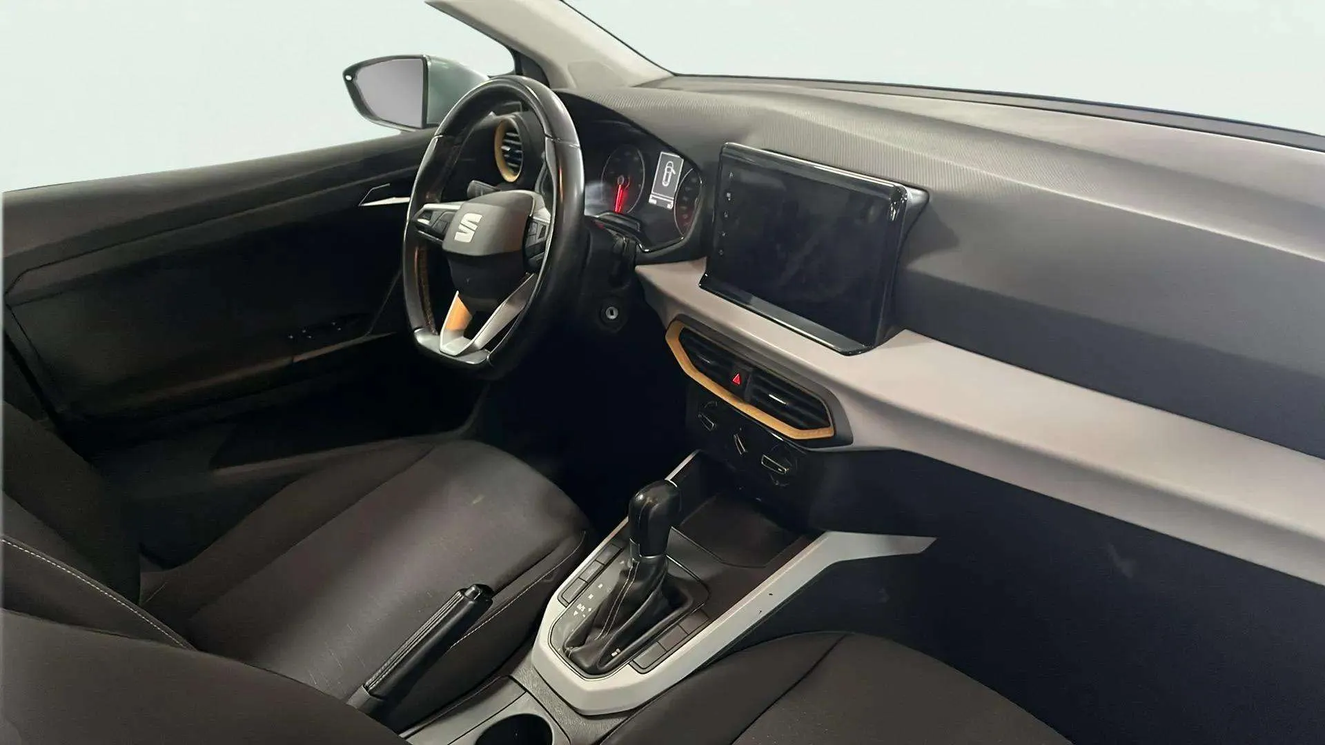 SEAT Arona 1.0 TSI DSG Style - foto 9