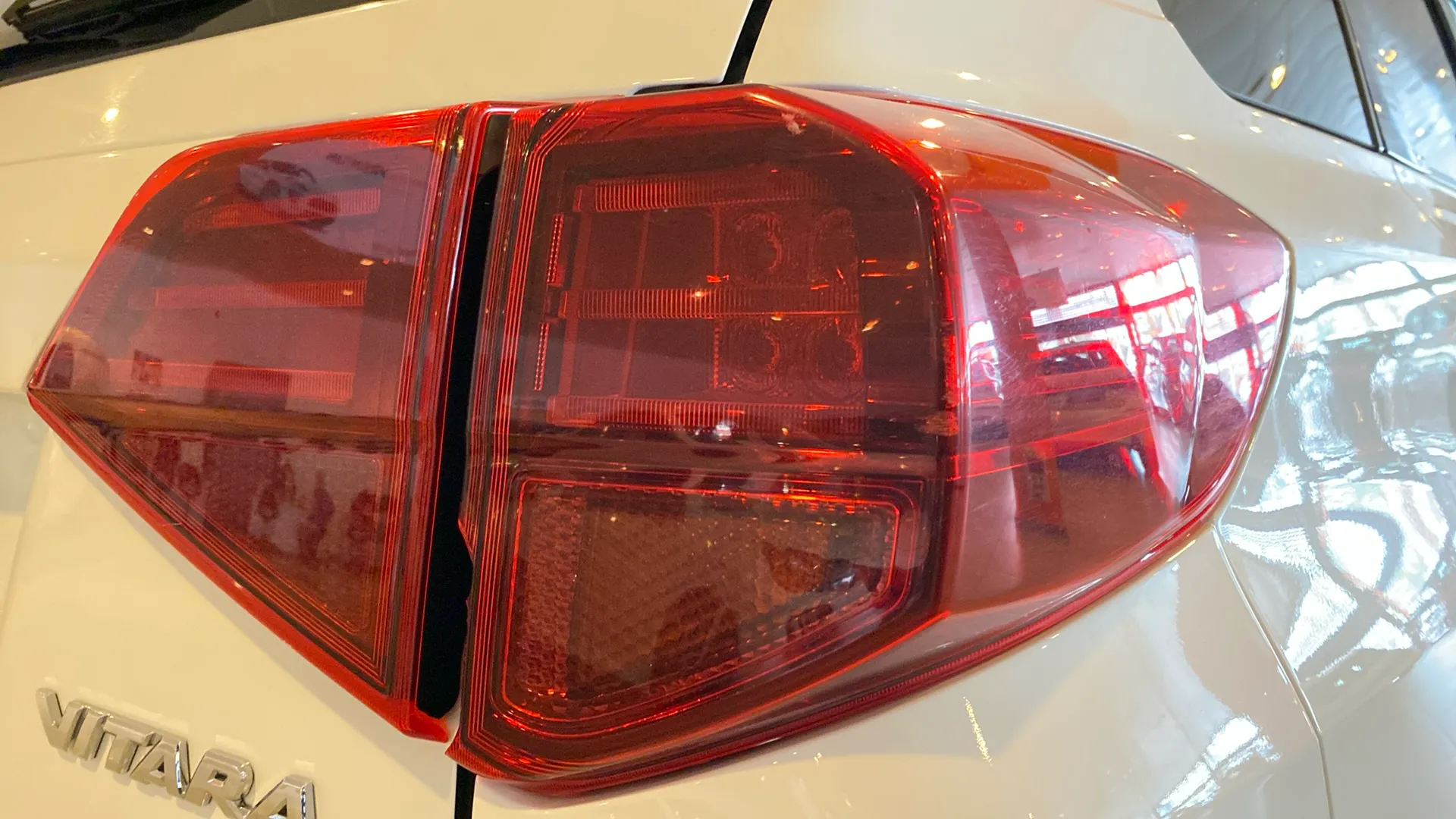 Suzuki Vitara 1.4 T GLX Mild Hybrid - foto 25