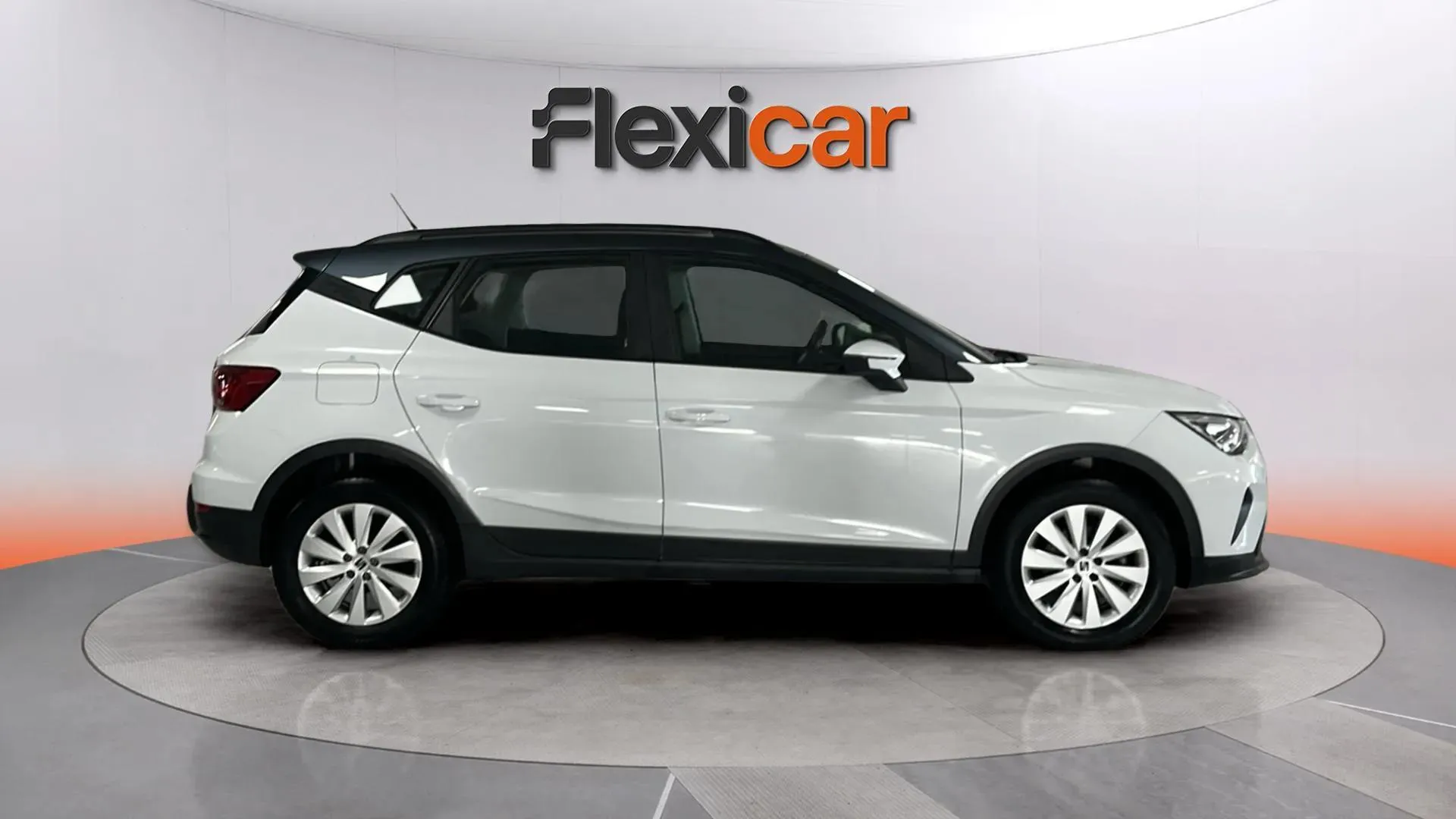 SEAT Arona 1.0 TSI DSG Style XM - foto 4