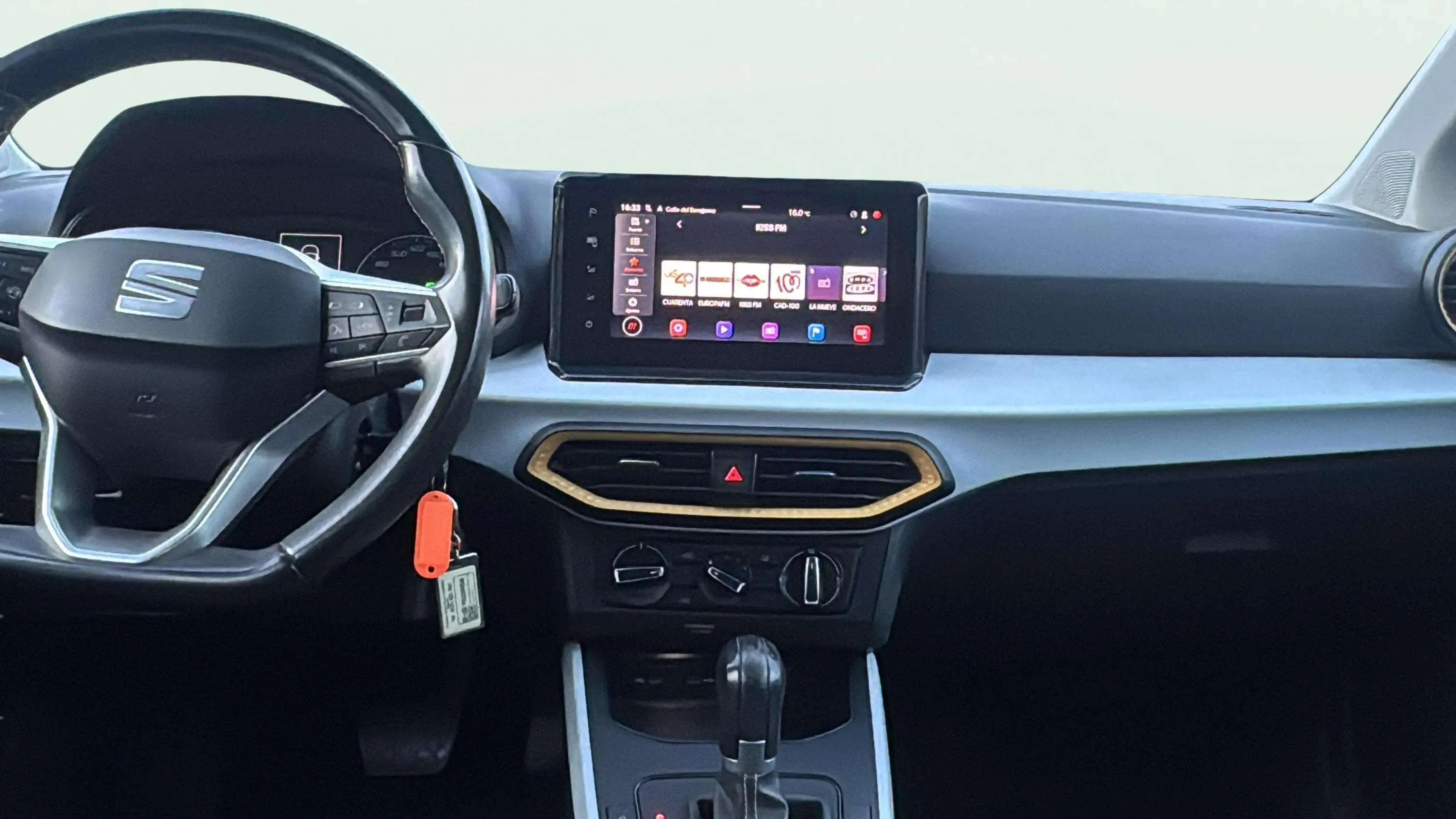 SEAT Arona 1.0 TSI DSG Style XM - foto 15