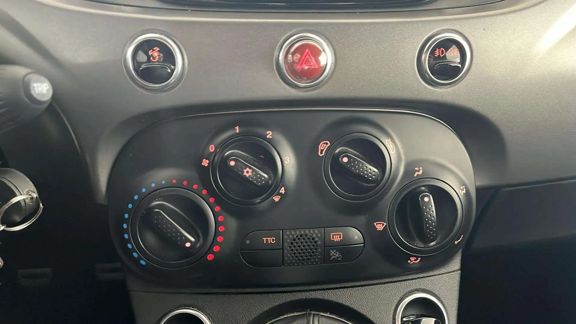 Abarth 500 595 1.4 16v T-Jet - foto 17