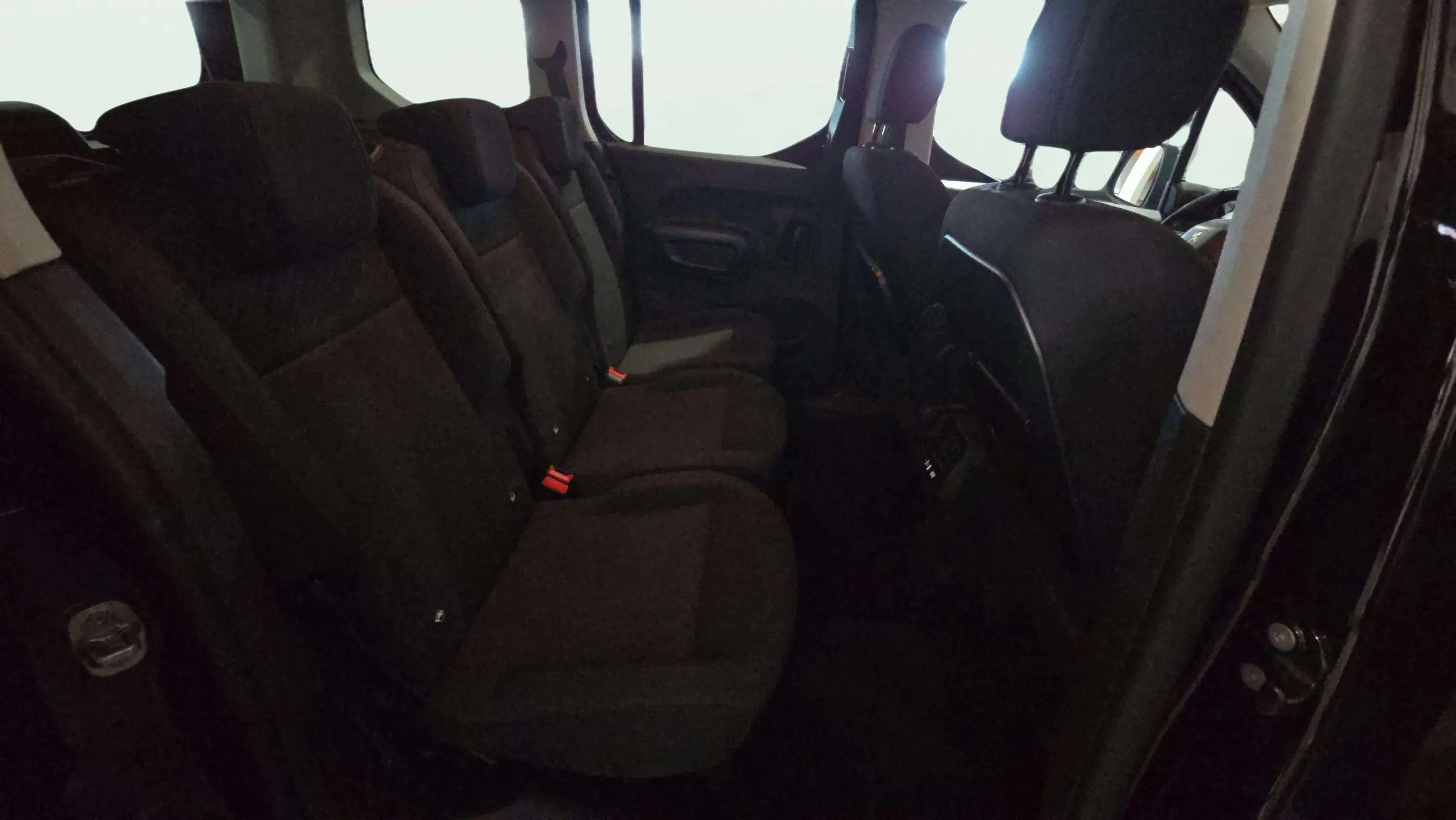 Peugeot Rifter Allure Standard BlueHDi - foto 14