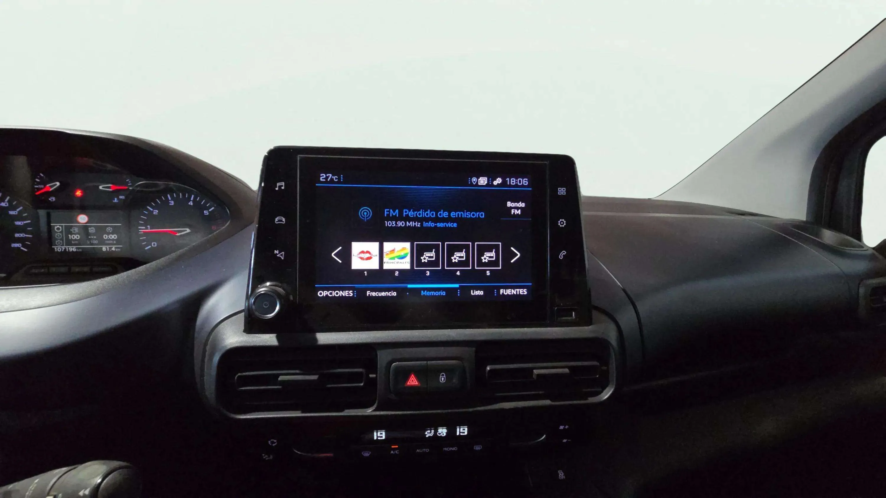 Peugeot Rifter Allure Standard BlueHDi - foto 19
