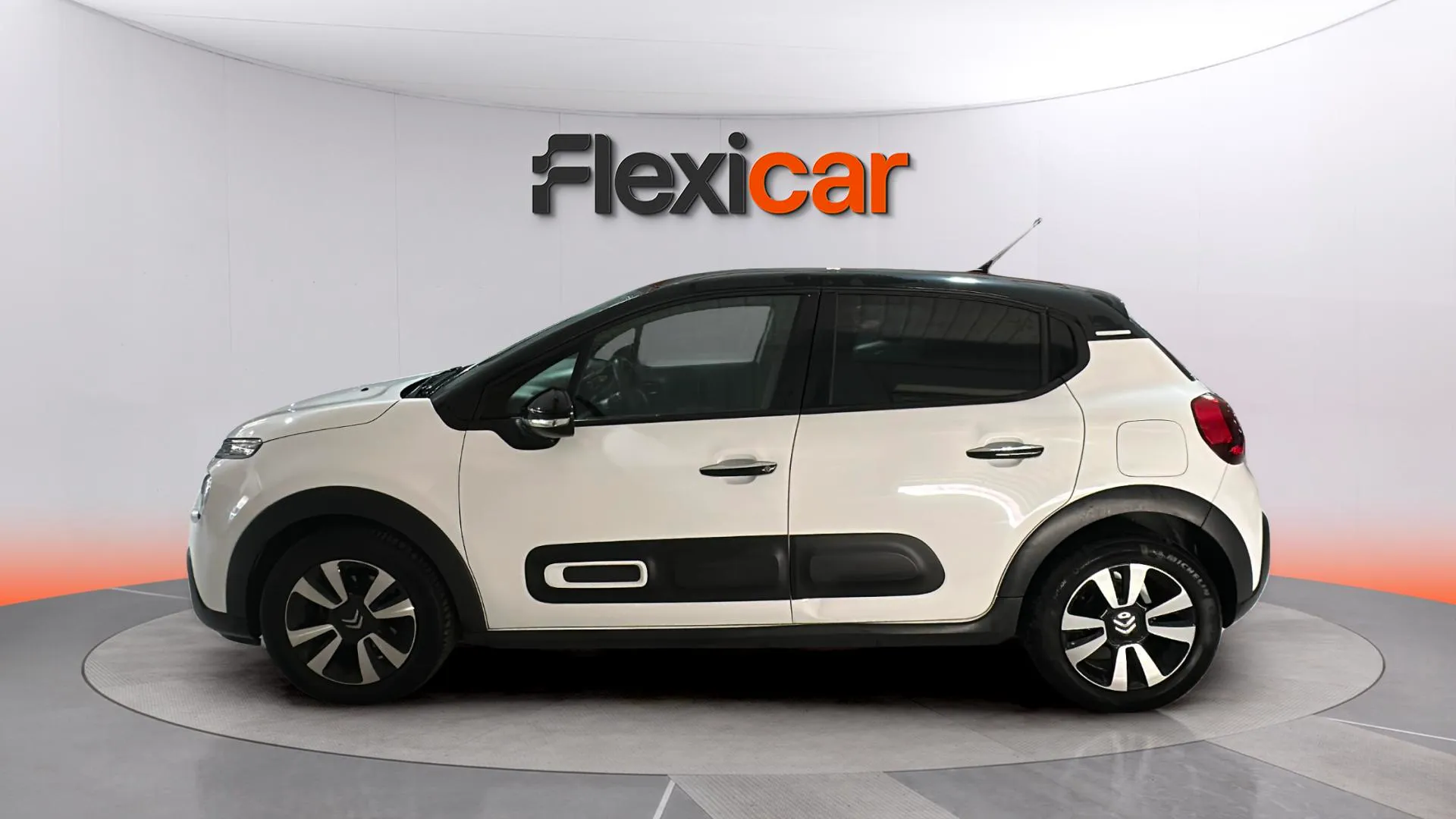 Citroën C3 PureTech Shine - foto 4