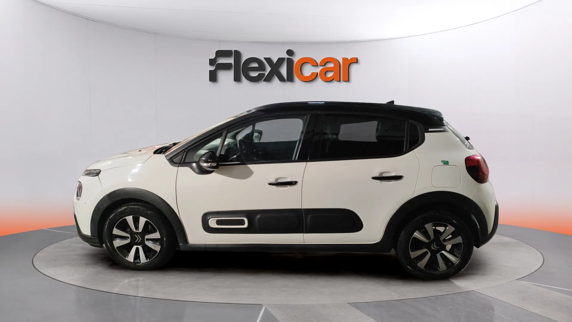Citroën C3 PureTech Shine - foto 4