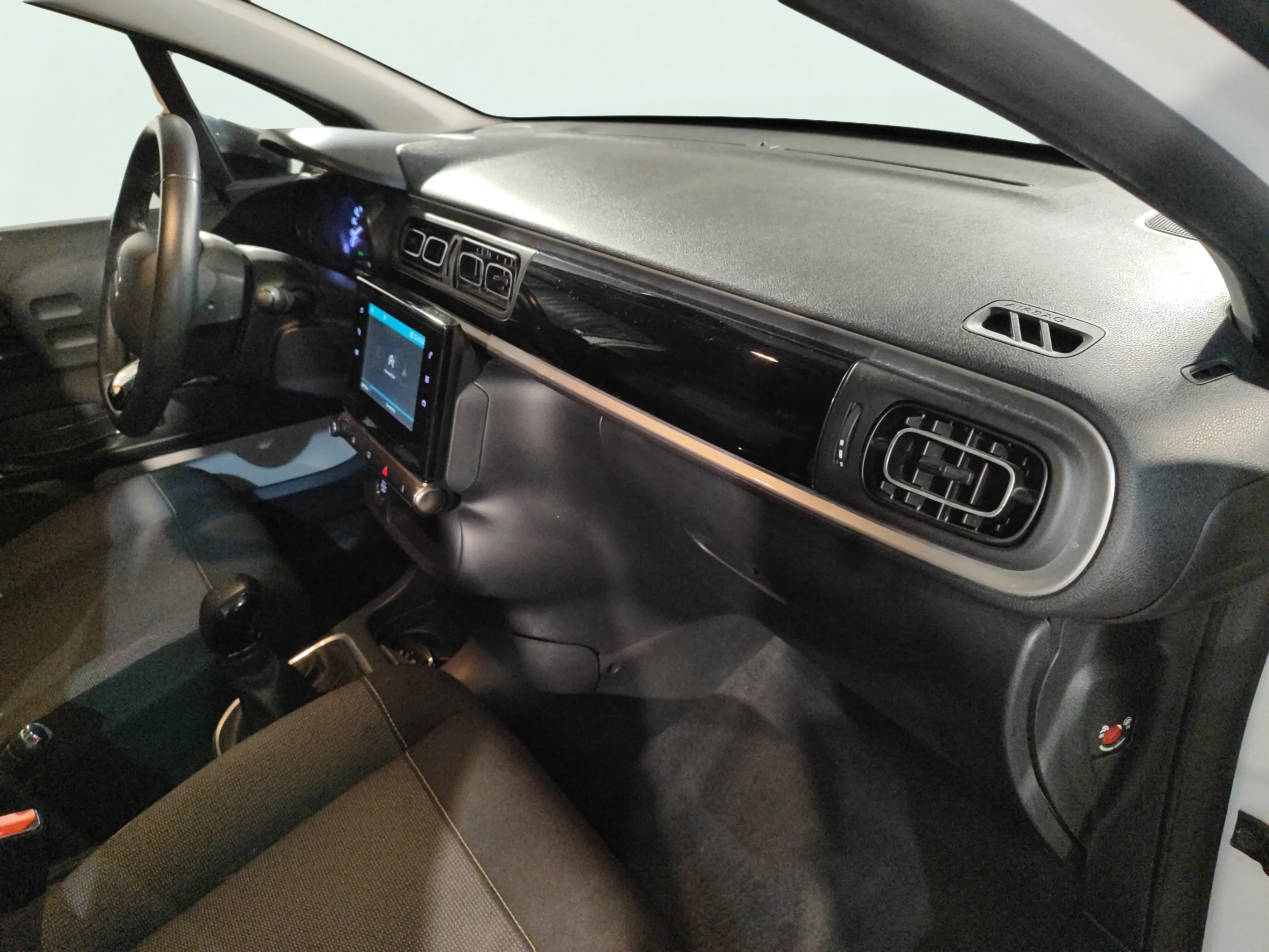 Citroën C3 PureTech Shine - foto 25