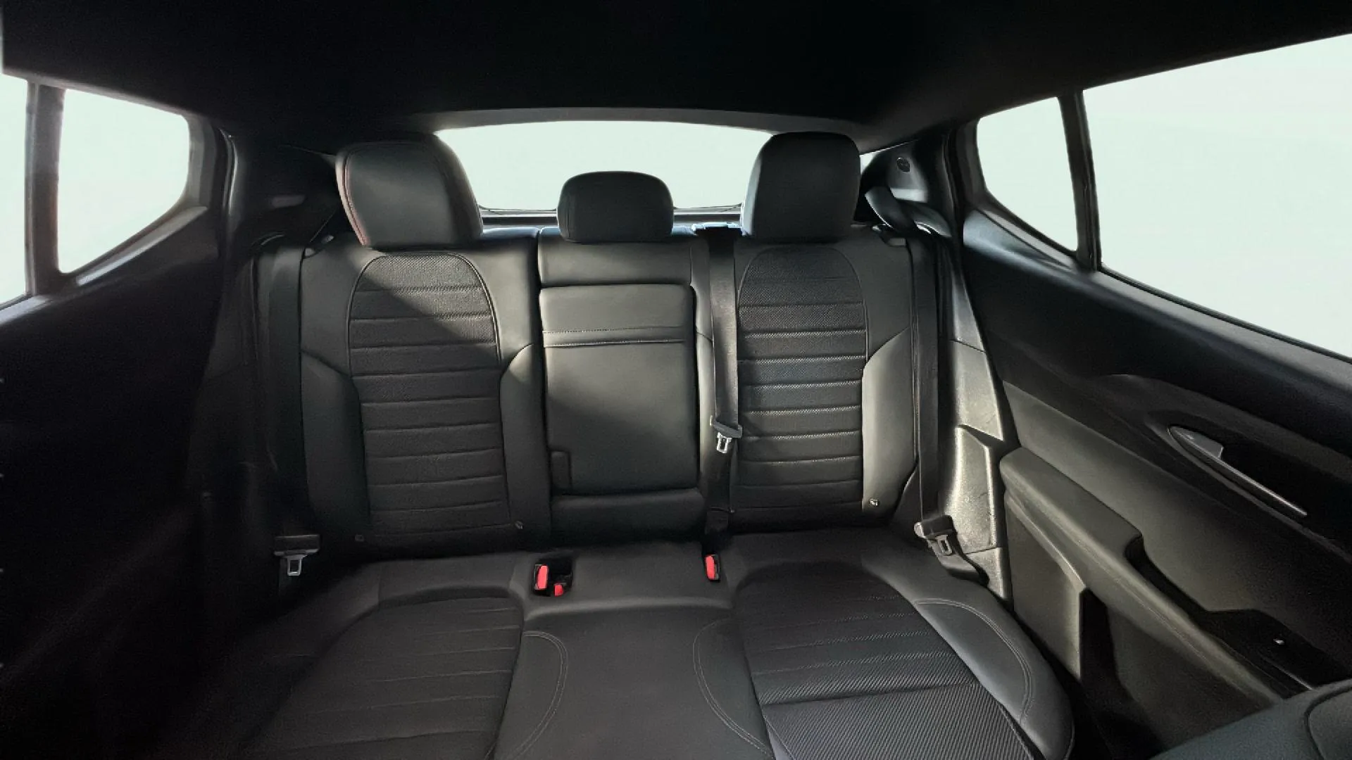 Alfa Romeo Tonale 1.5 MHEV Gasolina Sprint FWD - foto 15