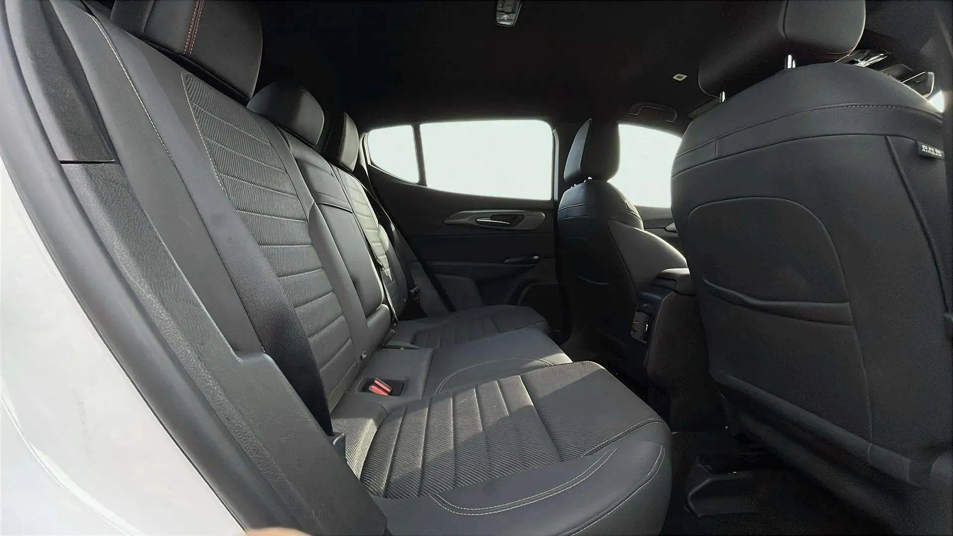 Alfa Romeo Tonale 1.5 MHEV Gasolina Sprint FWD - foto 11