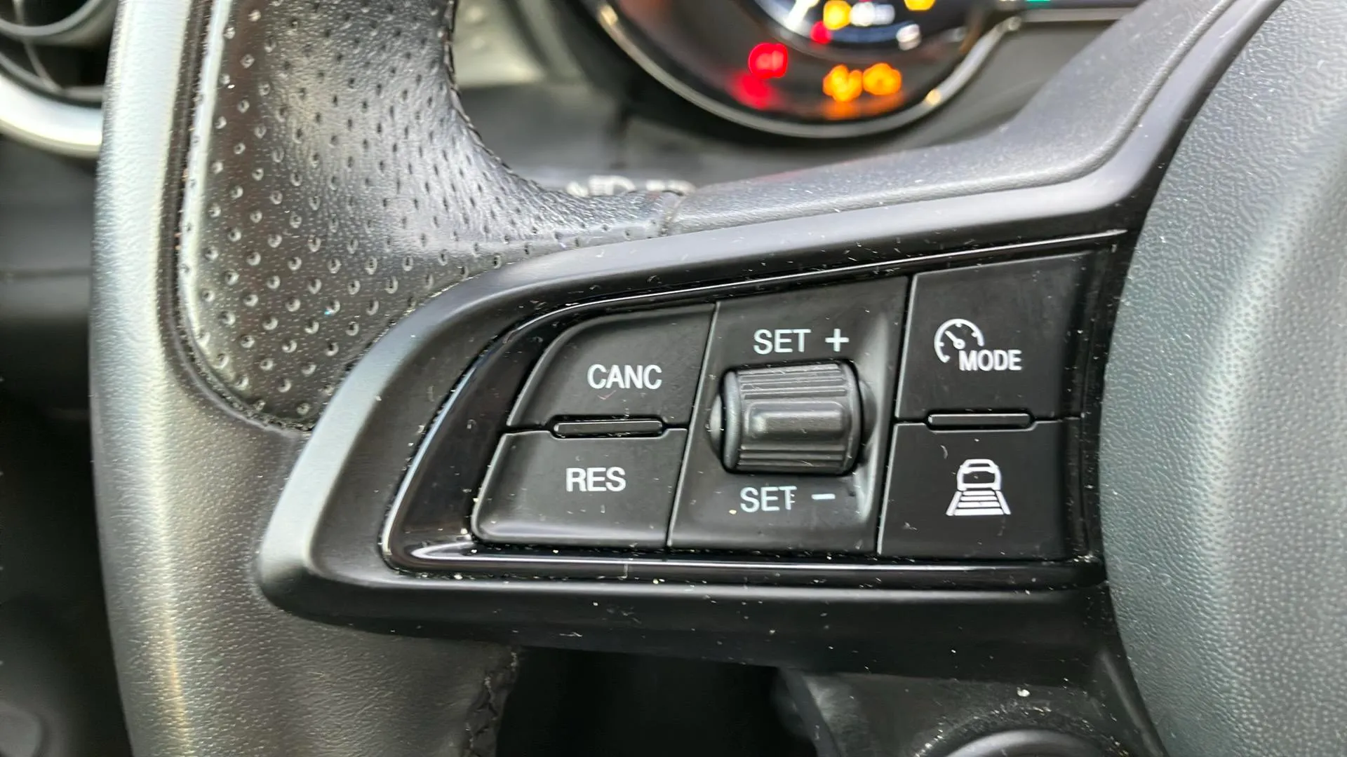 Alfa Romeo Tonale 1.5 MHEV Gasolina Sprint FWD - foto 11