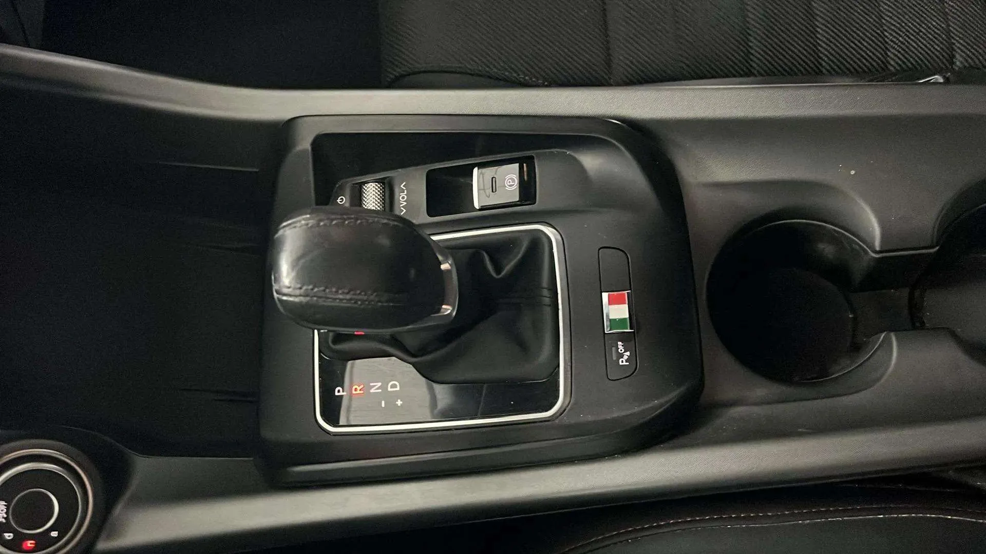 Alfa Romeo Tonale 1.5 MHEV Gasolina Sprint FWD - foto 18
