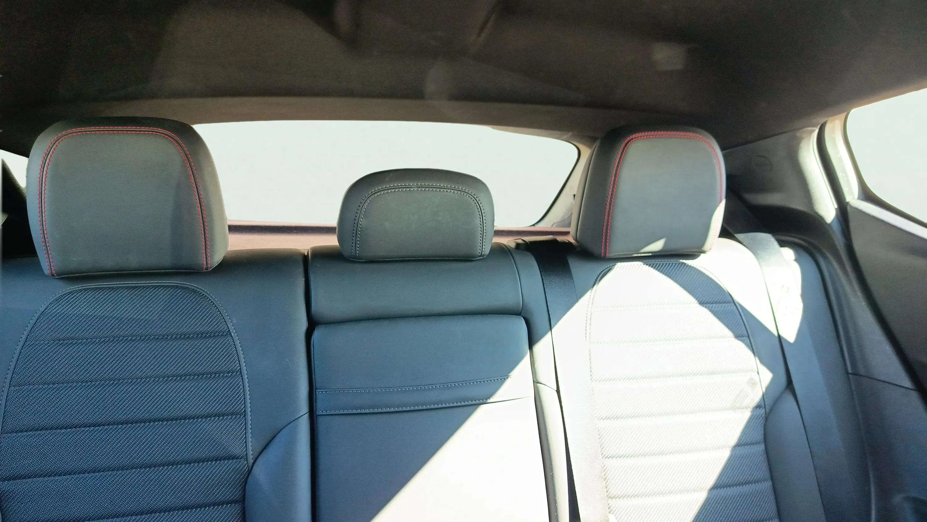 Alfa Romeo Tonale 1.5 MHEV Gasolina Sprint FWD - foto 20