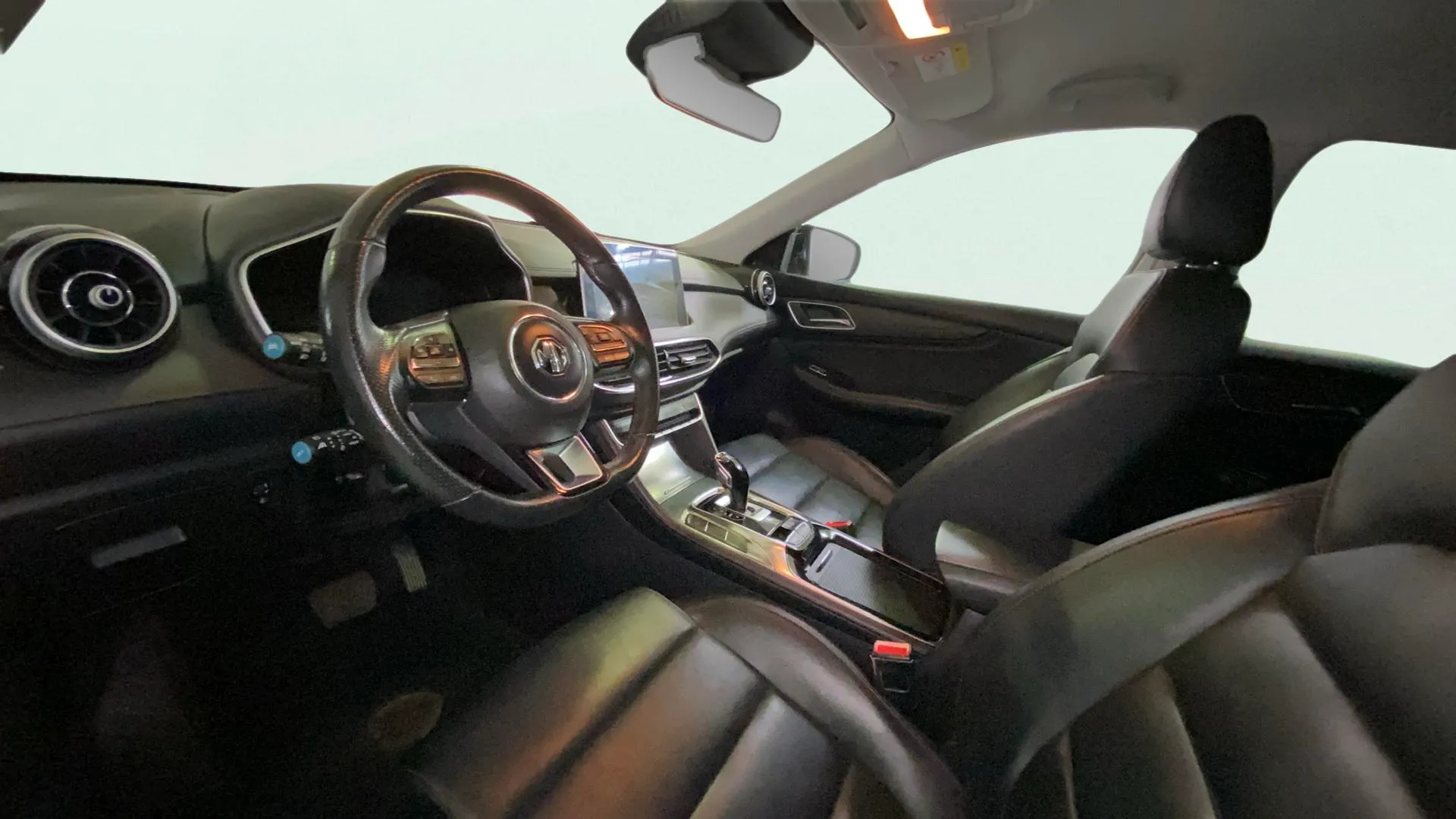MG HS 1.5 Turbo GDI Comfort DCT - foto 10