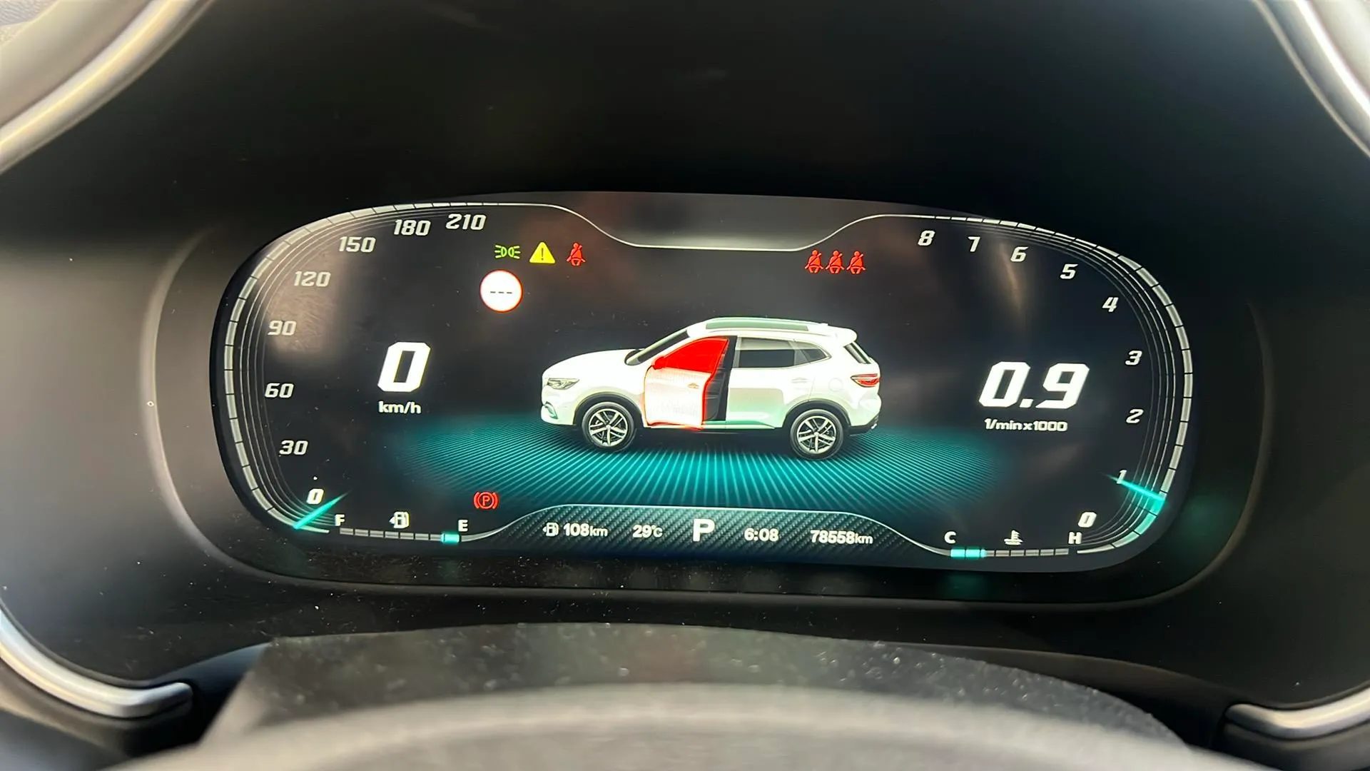 MG HS 1.5 Turbo GDI Comfort DCT - foto 13
