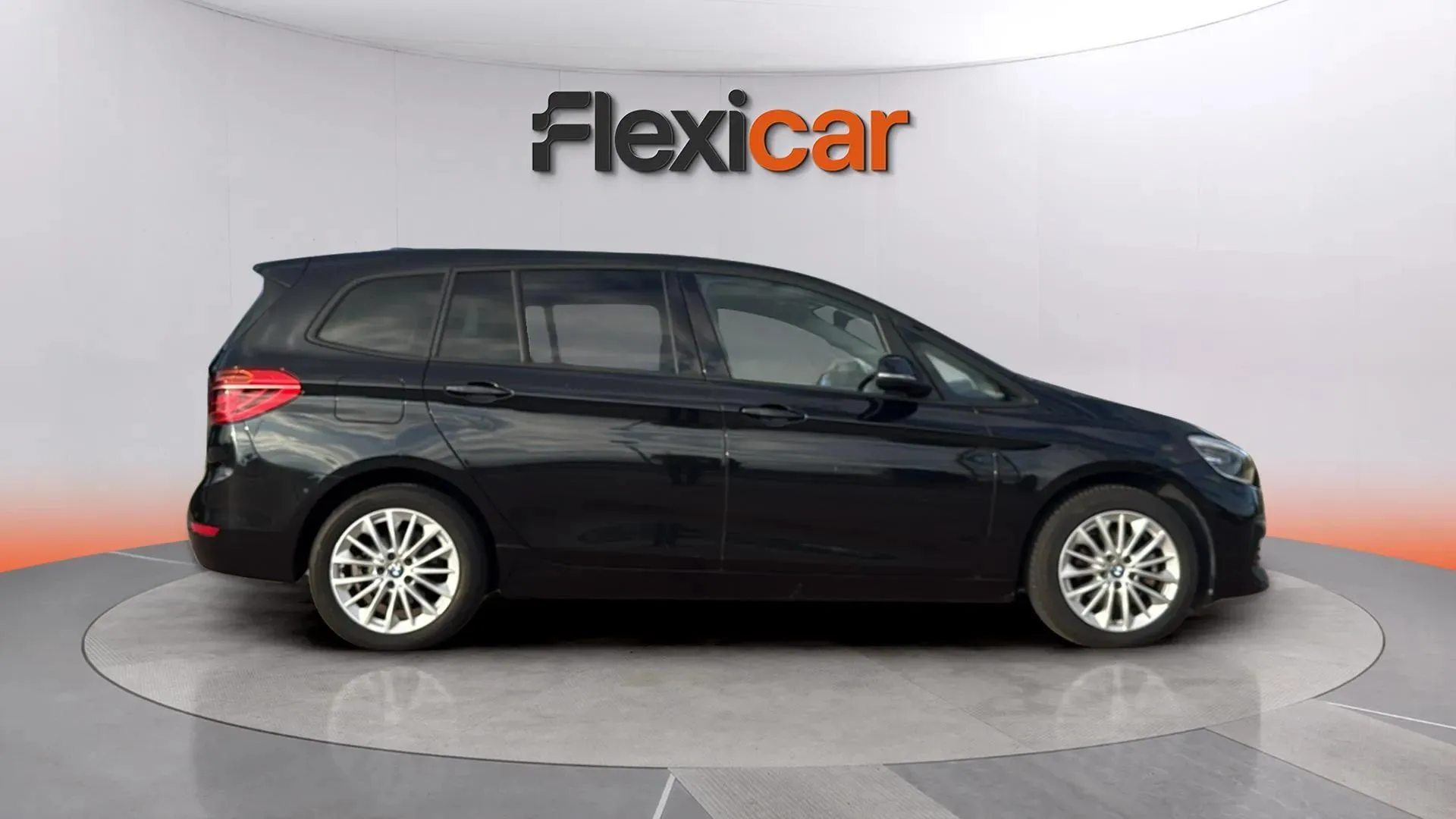 BMW Serie 2 Gran Tourer 216i - foto 4