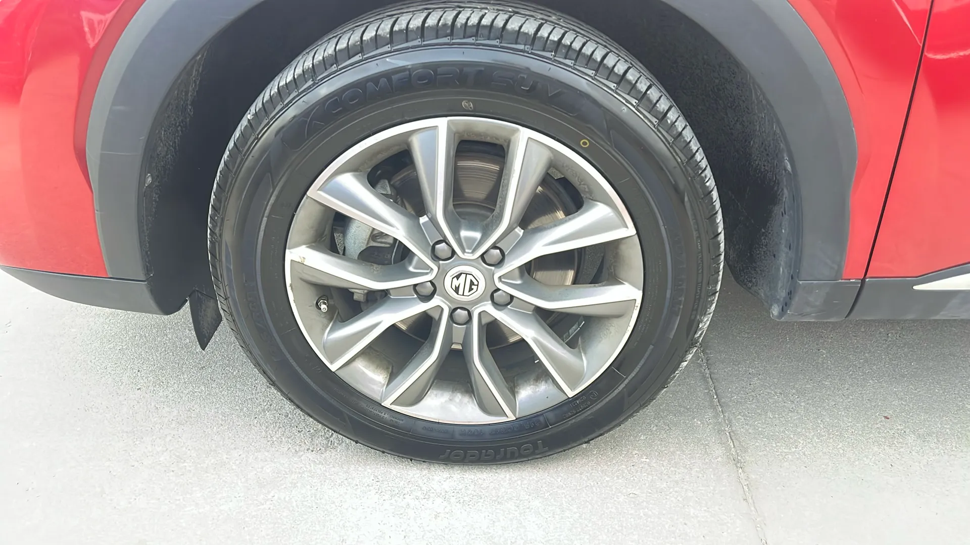 MG HS 1.5 Turbo GDI Comfort DCT - foto 27