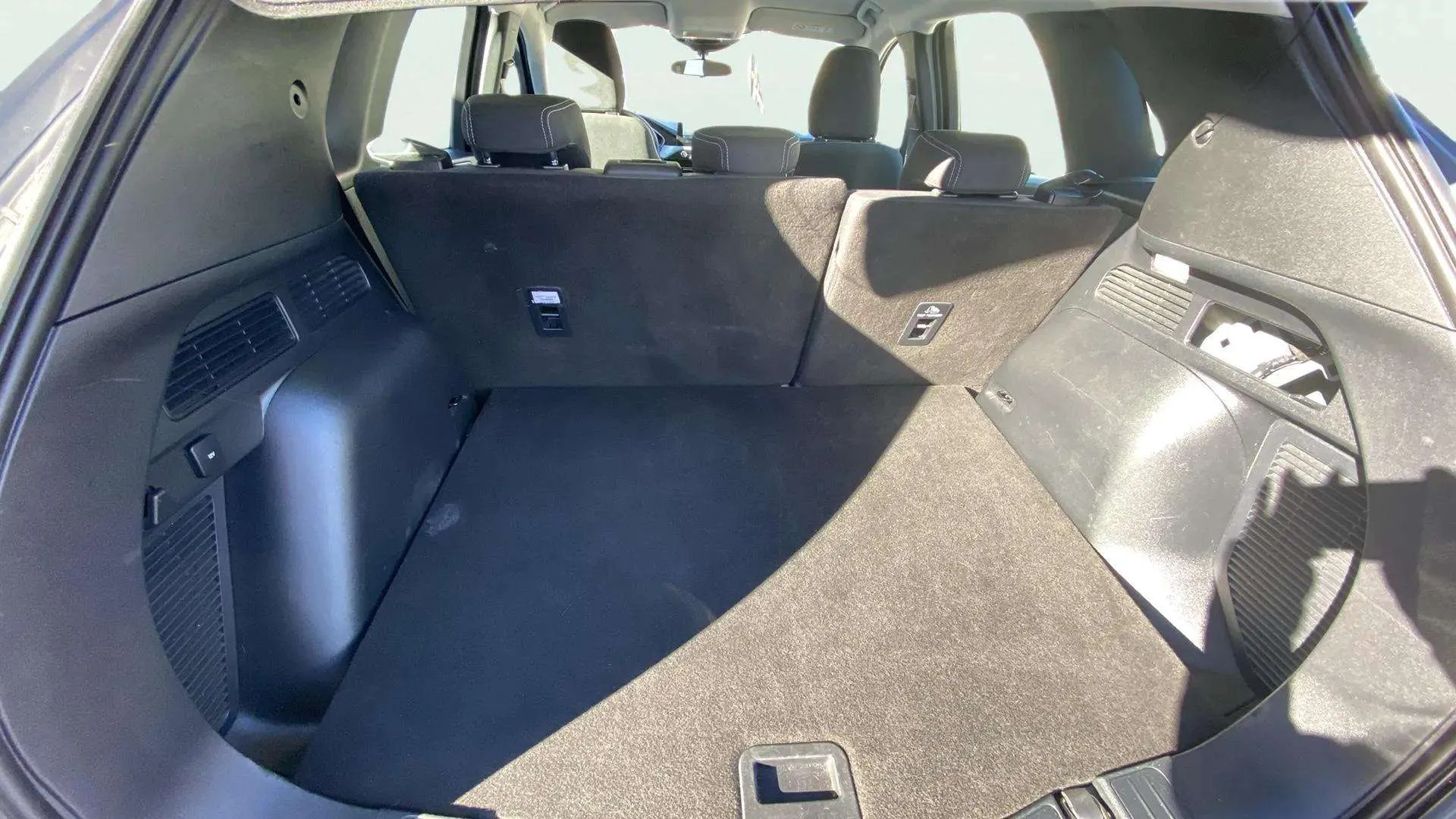 Ford Kuga Trend 1.5 EcoBlue - foto 15