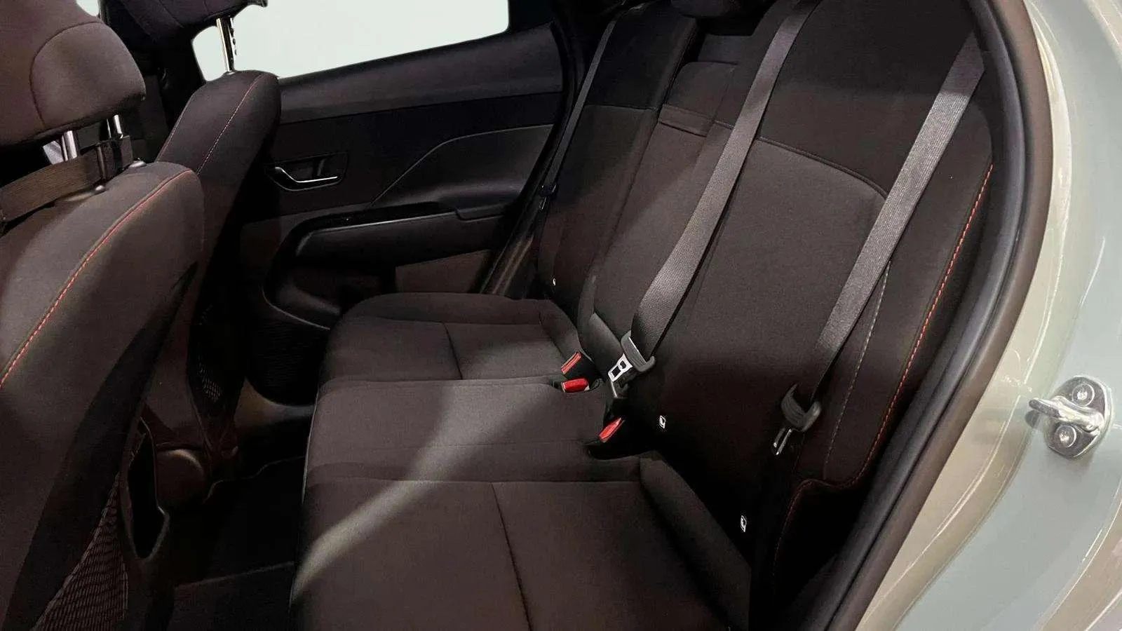 Hyundai Kona SUV/Monovolumen - foto 19