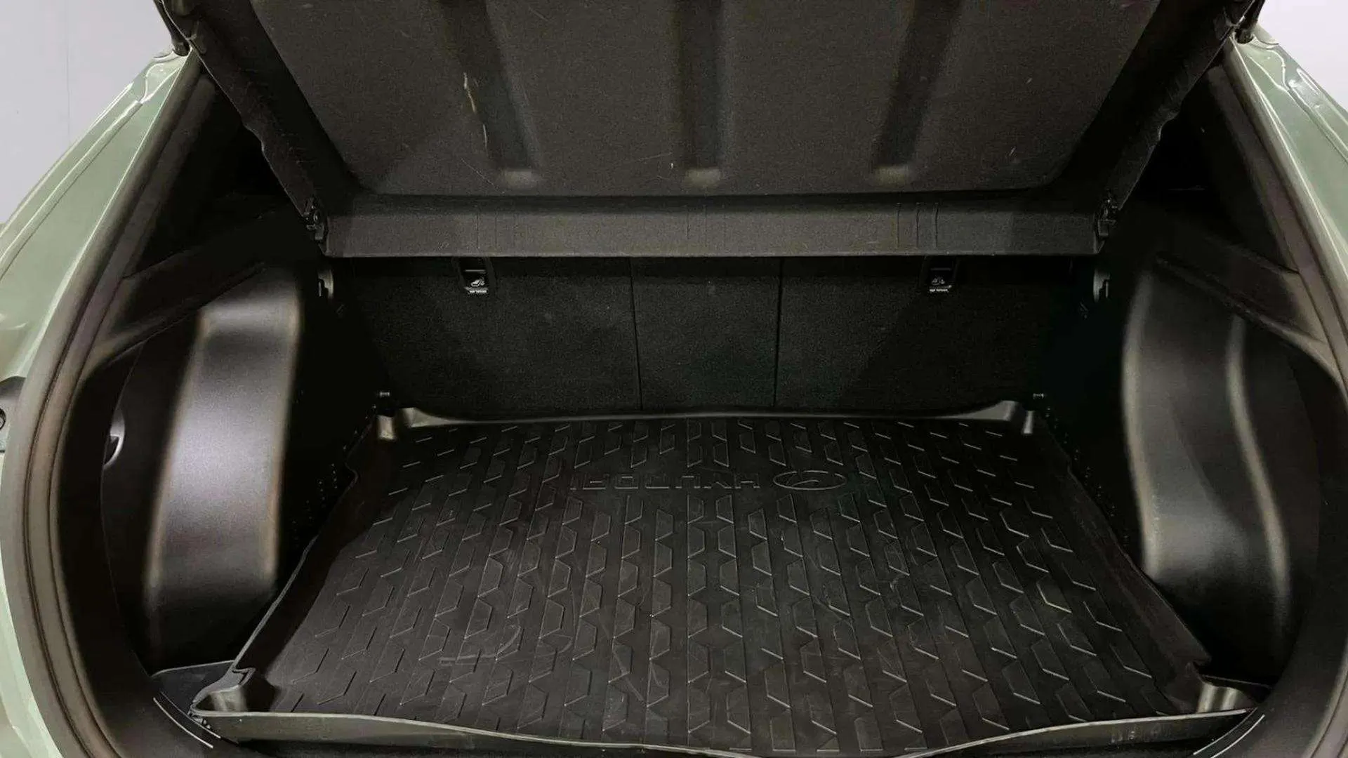 Hyundai Kona SUV/Monovolumen - foto 20
