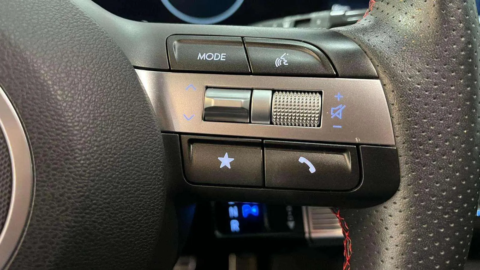 Hyundai Kona SUV/Monovolumen - foto 12