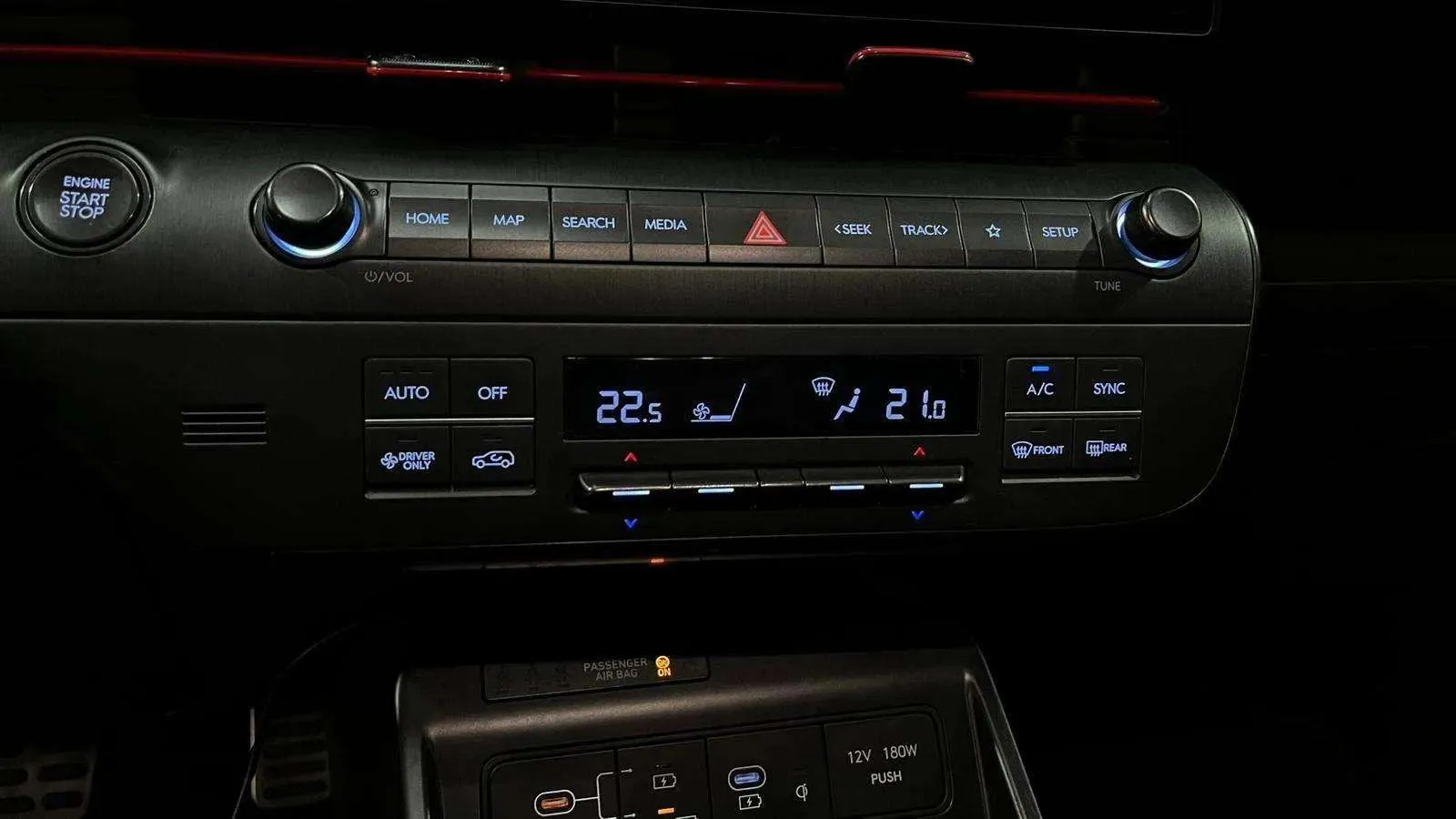 Hyundai Kona SUV/Monovolumen - foto 15