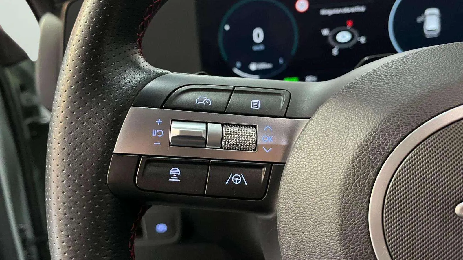 Hyundai Kona SUV/Monovolumen - foto 11