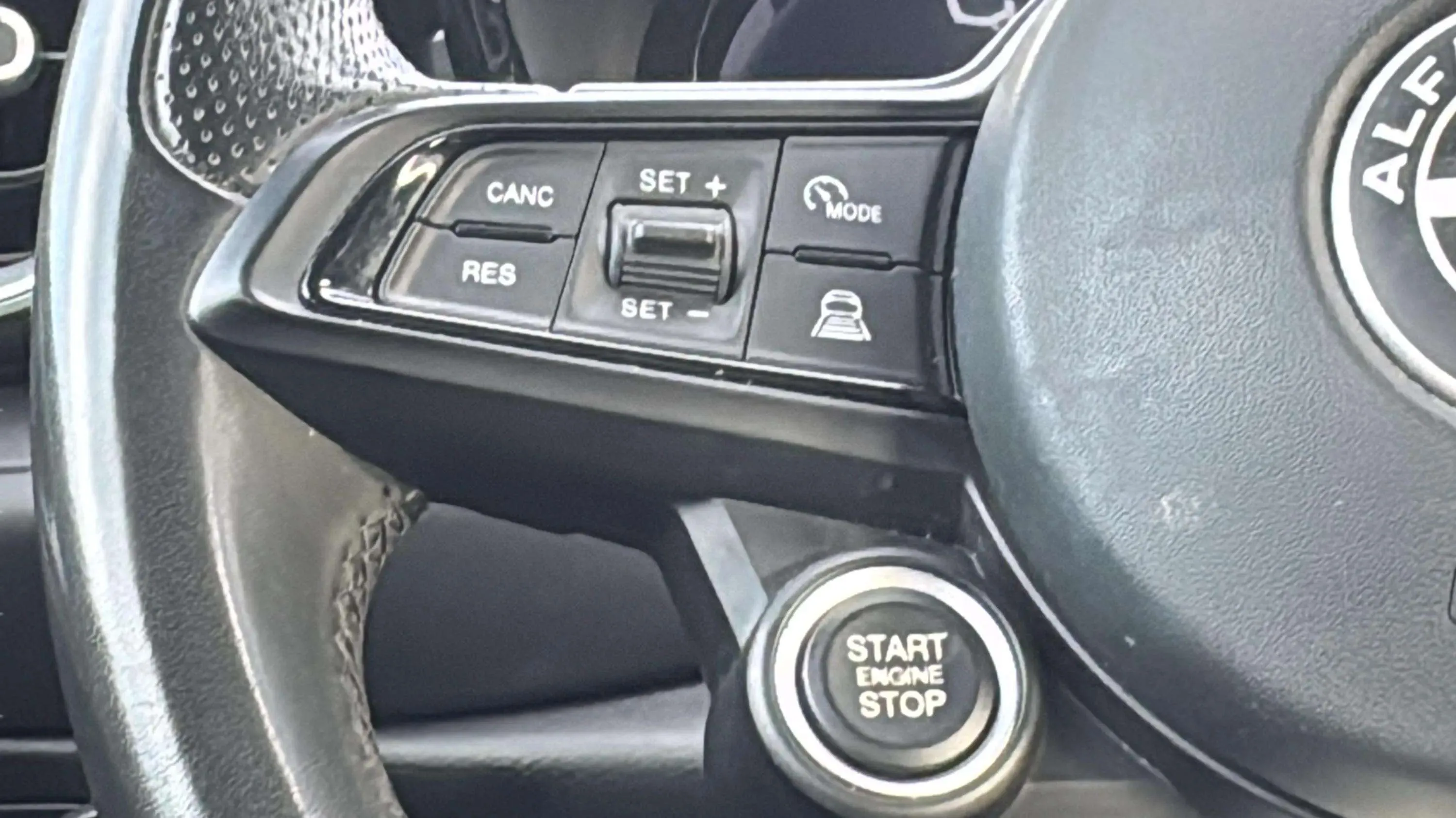 Alfa Romeo Tonale 1.5 MHEV Gasolina Sprint FWD - foto 15