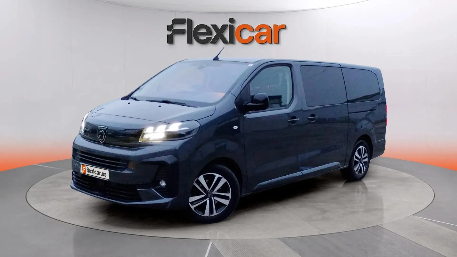 Peugeot Traveller Business Long BlueHDi 180 EAT8 - foto 8