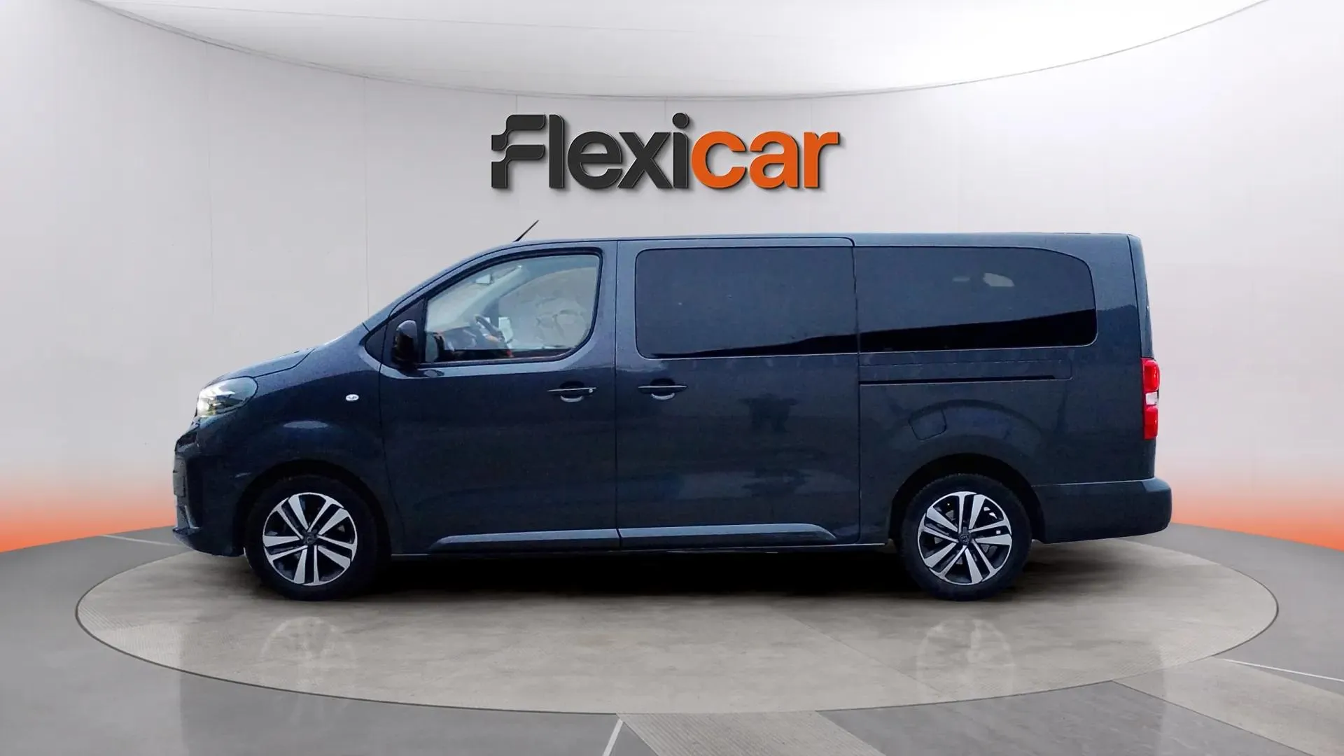 Peugeot Traveller Business Long BlueHDi 180 EAT8 - foto 3