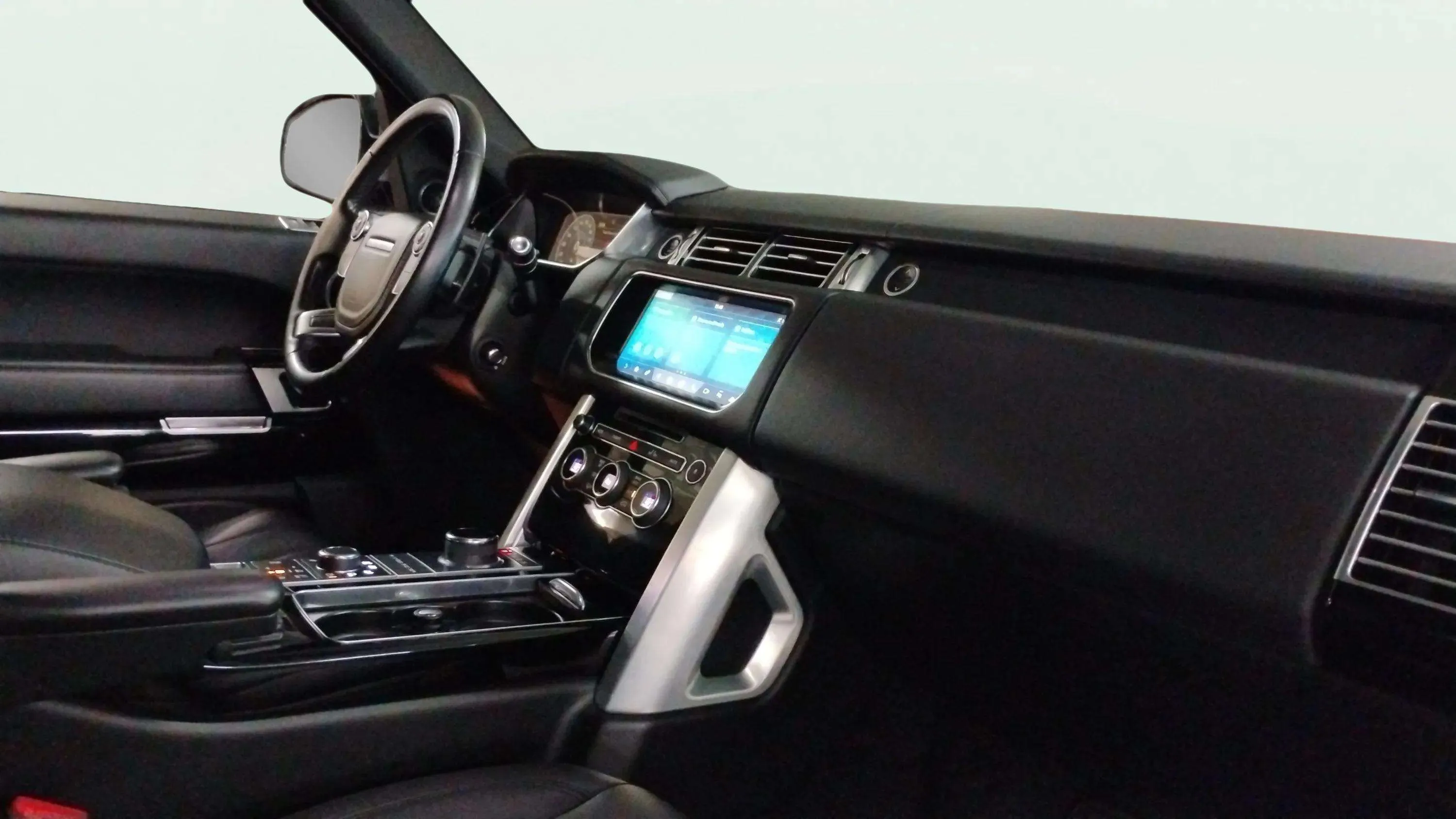 Land Rover Range Rover 4.4 SDV8 Vogue - foto 11