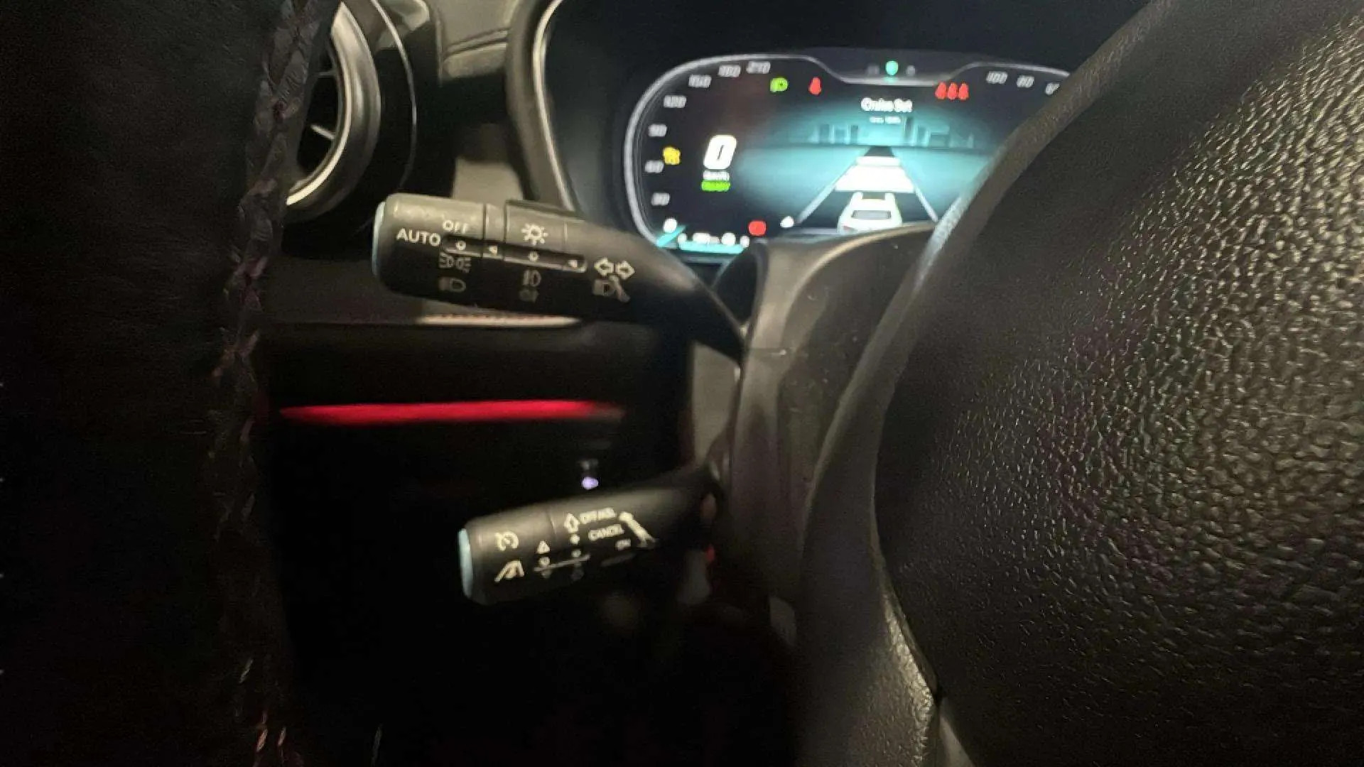MG HS 1.5 Turbo GDI Luxury DCT - foto 22