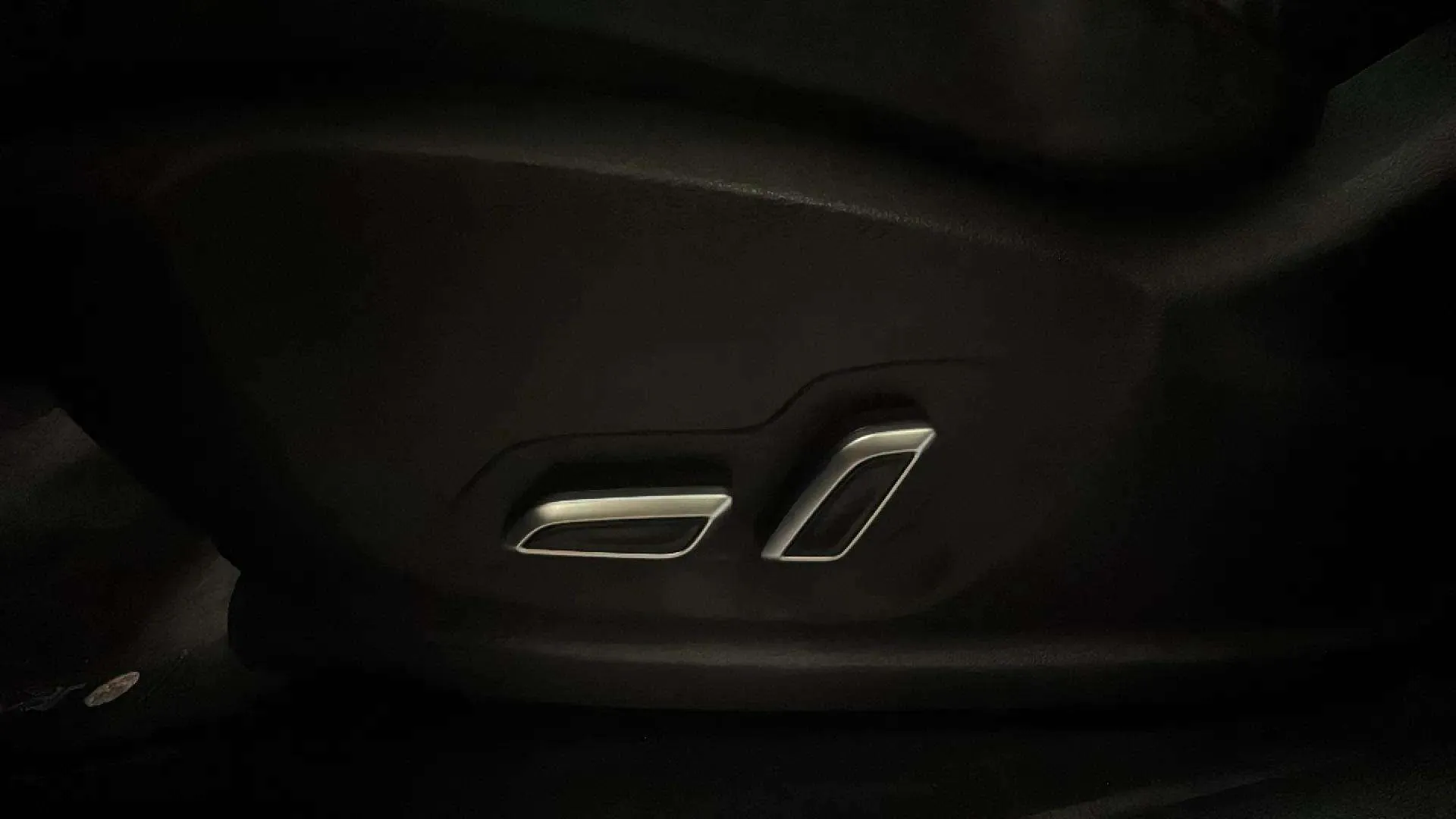 MG HS 1.5 Turbo GDI Luxury DCT - foto 19