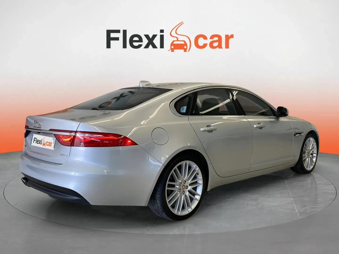 Jaguar XF 2.0D Portfolio - foto 7
