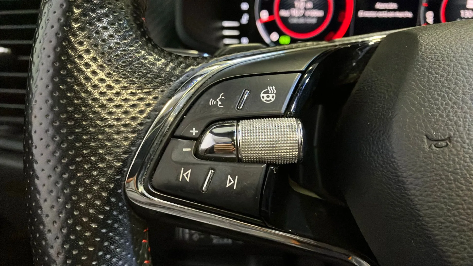 Škoda Kodiaq 2.0 TDI DSG 4x4 RS - foto 16